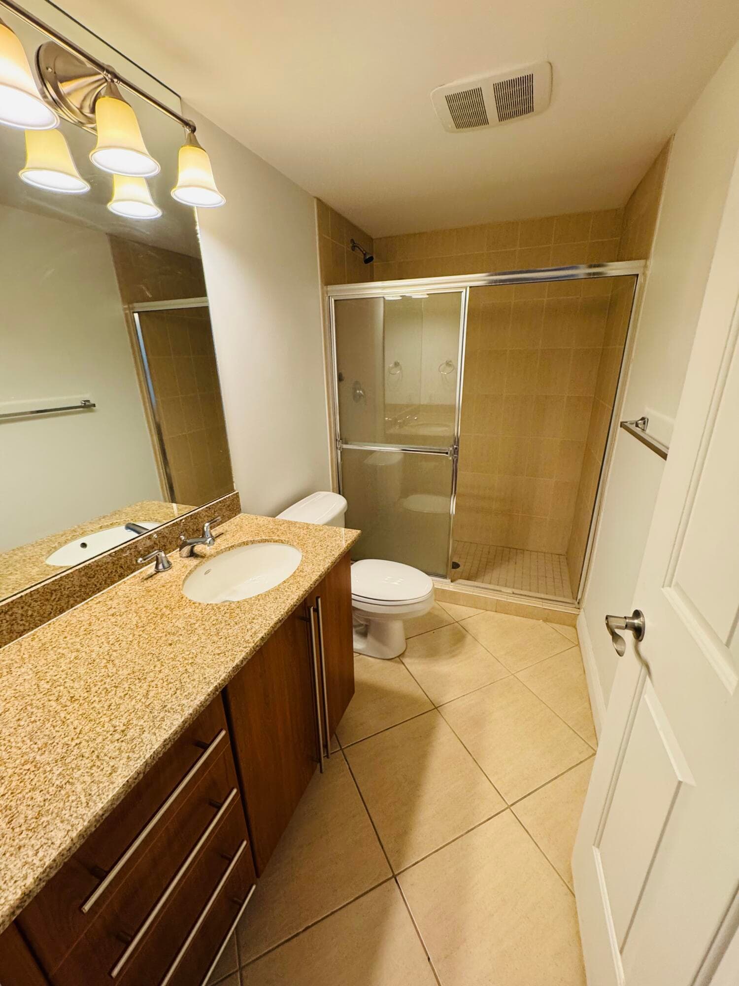 610 Clematis #812 West Palm Beach FL 33401 — thumbnail 9 of 24