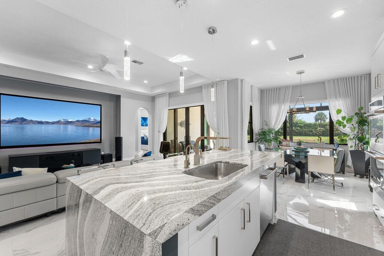 9131 Grand Prix Boynton Beach FL 33472 — thumbnail 9 of 54