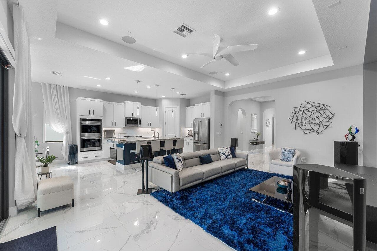 9131 Grand Prix Boynton Beach FL 33472 — thumbnail 15 of 54