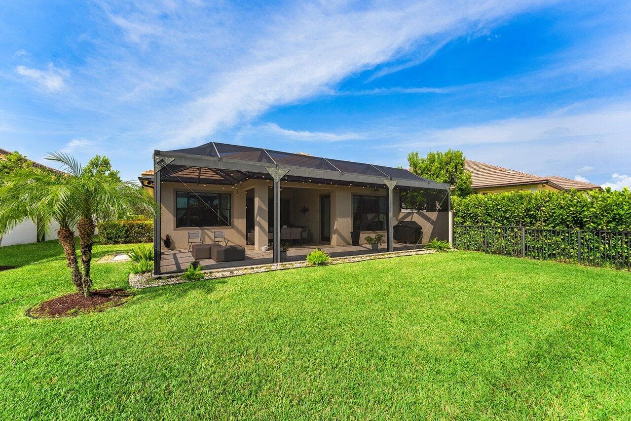 9131 Grand Prix Boynton Beach FL 33472 — thumbnail 35 of 54