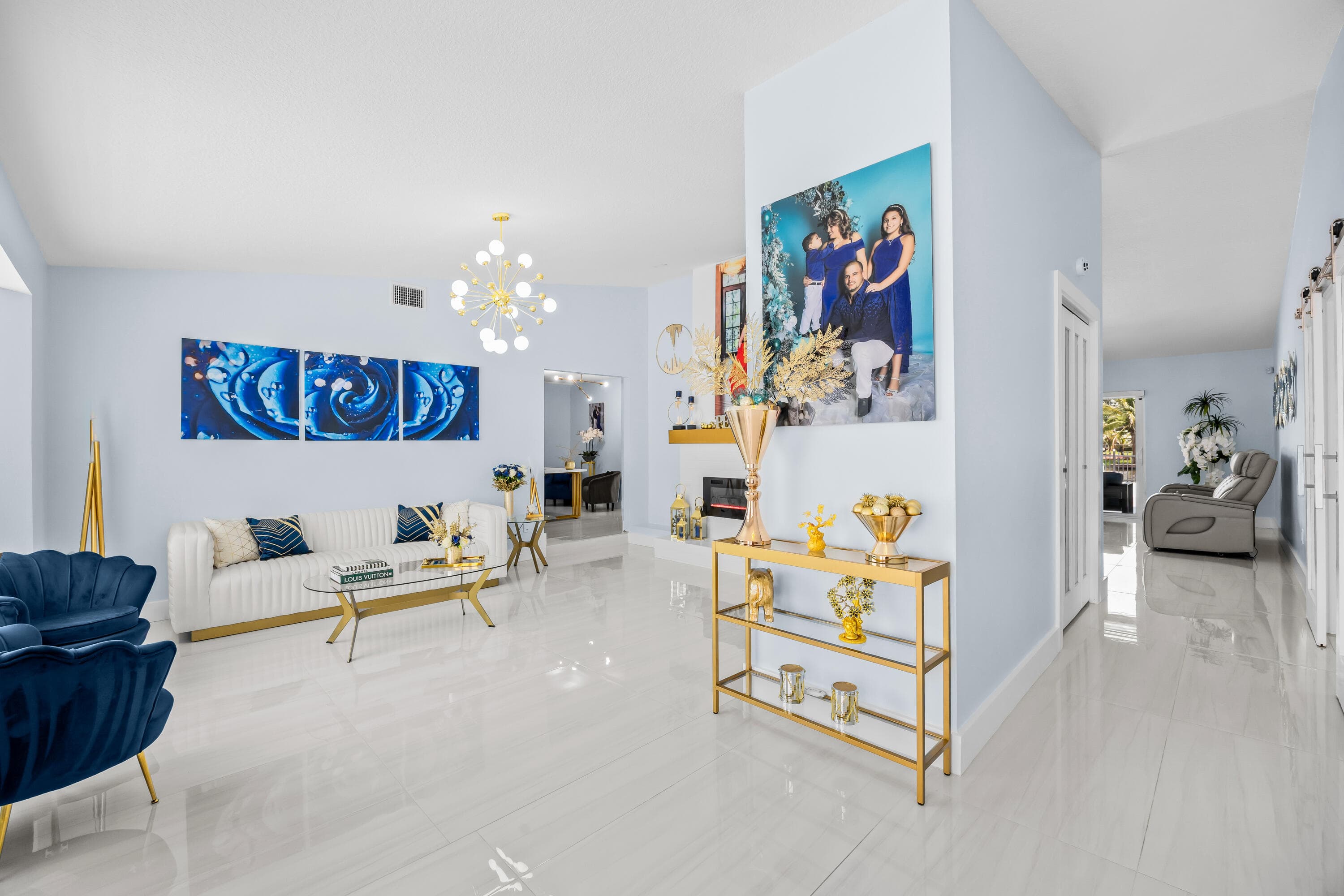 1821 Carissa Lake Clarke Shores FL 33406 — thumbnail 10 of 53