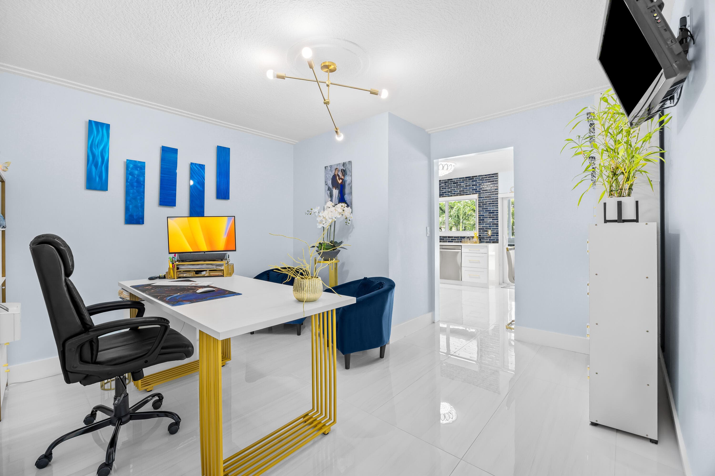 1821 Carissa Lake Clarke Shores FL 33406 — thumbnail 39 of 53