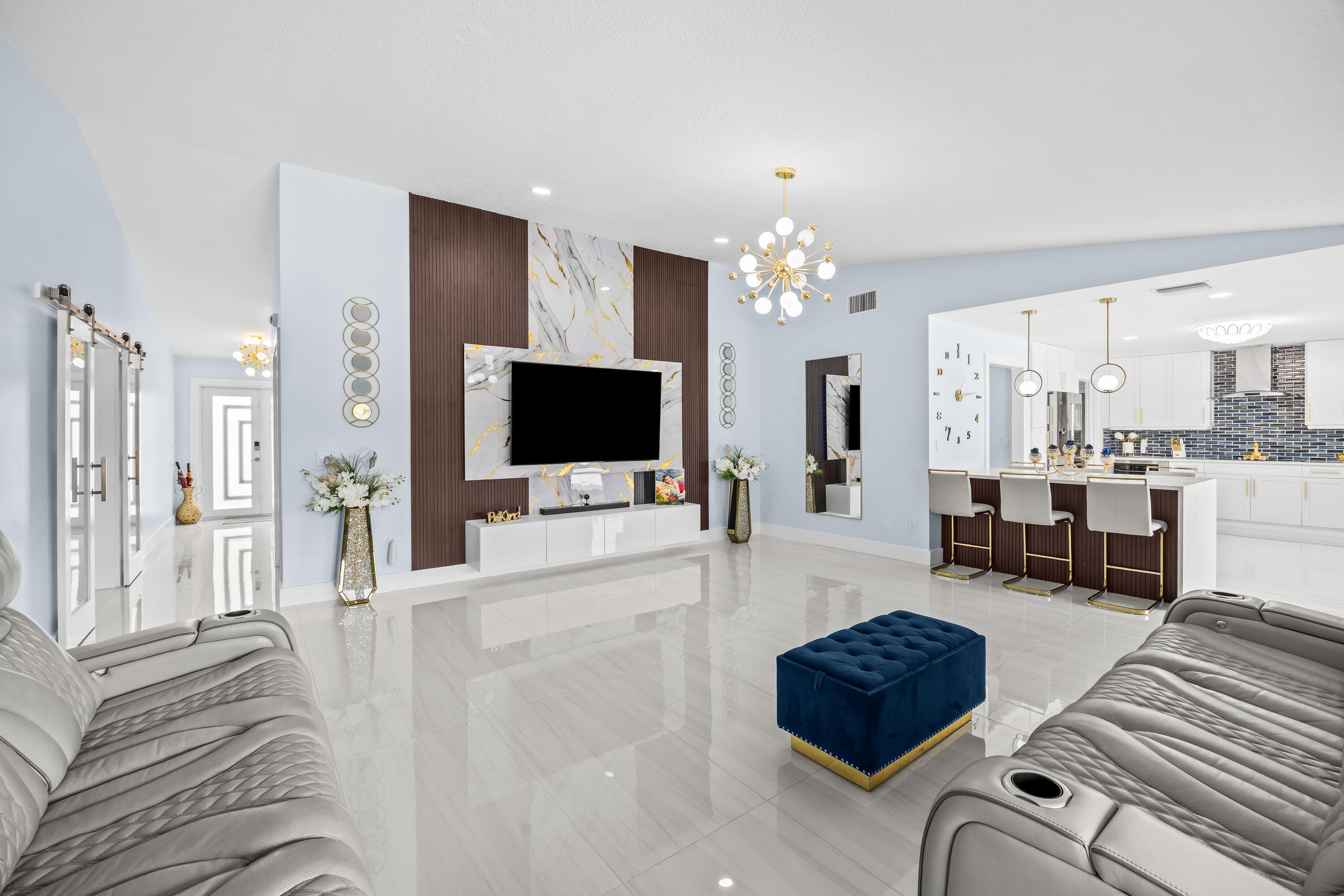 1821 Carissa Lake Clarke Shores FL 33406 — thumbnail 14 of 53