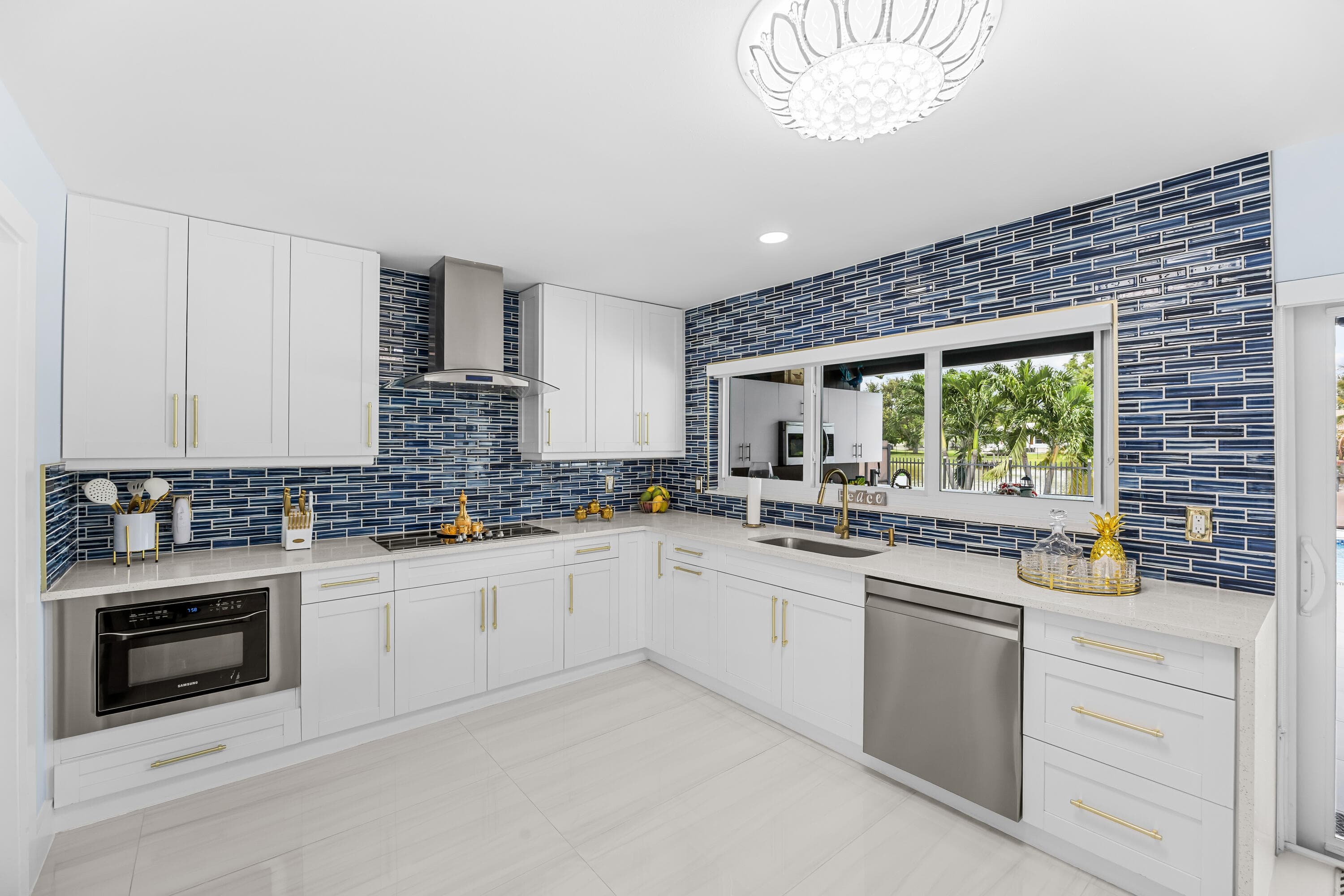 1821 Carissa Lake Clarke Shores FL 33406 — thumbnail 22 of 53