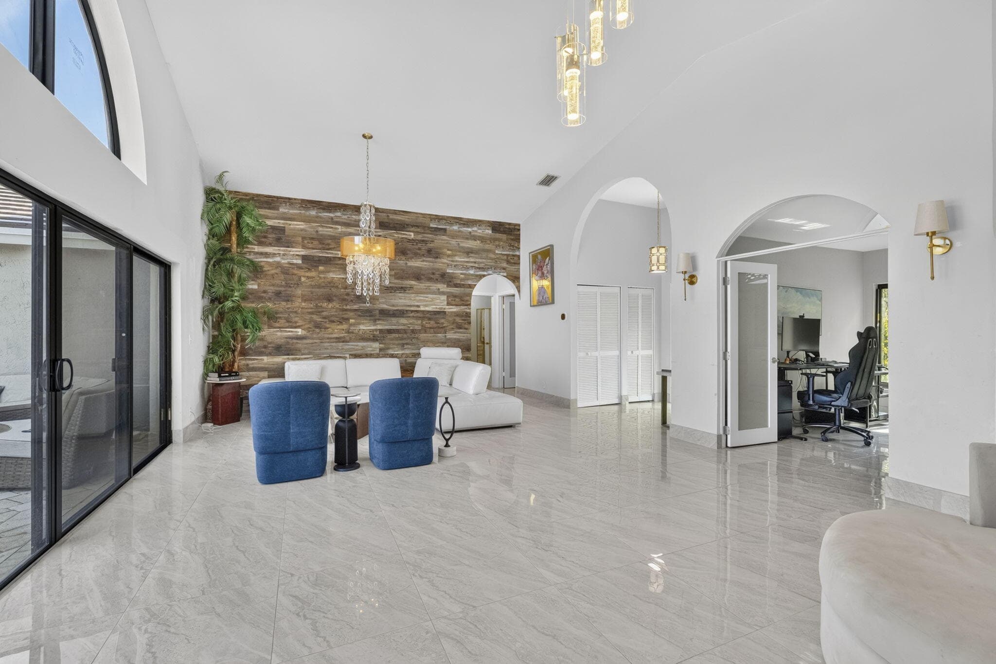 912 132nd Sunrise FL 33325 — thumbnail 11 of 50