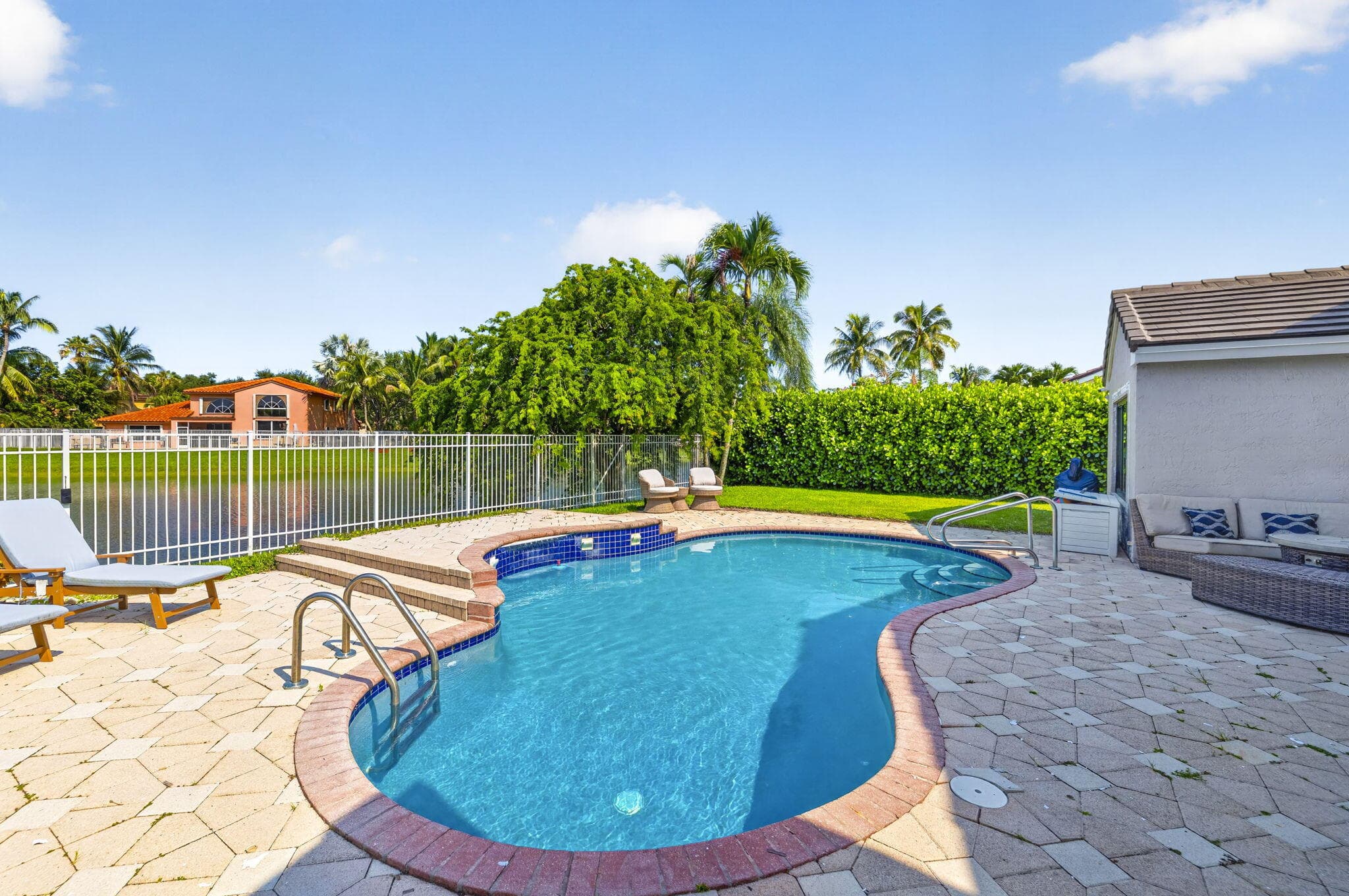 912 132nd Sunrise FL 33325 — thumbnail 41 of 50