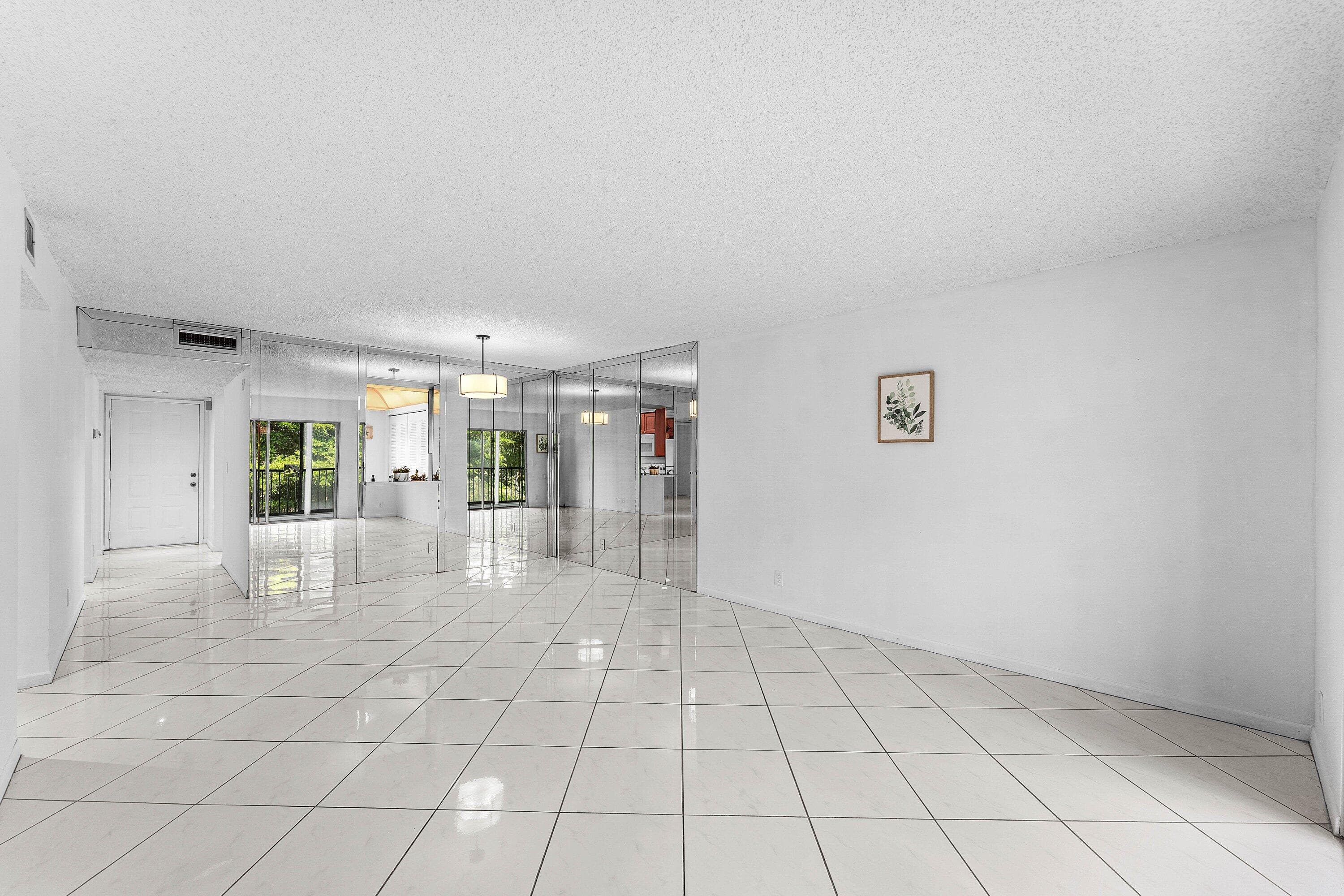 7301 Amberly #402 Delray Beach FL 33446 — thumbnail 14 of 70