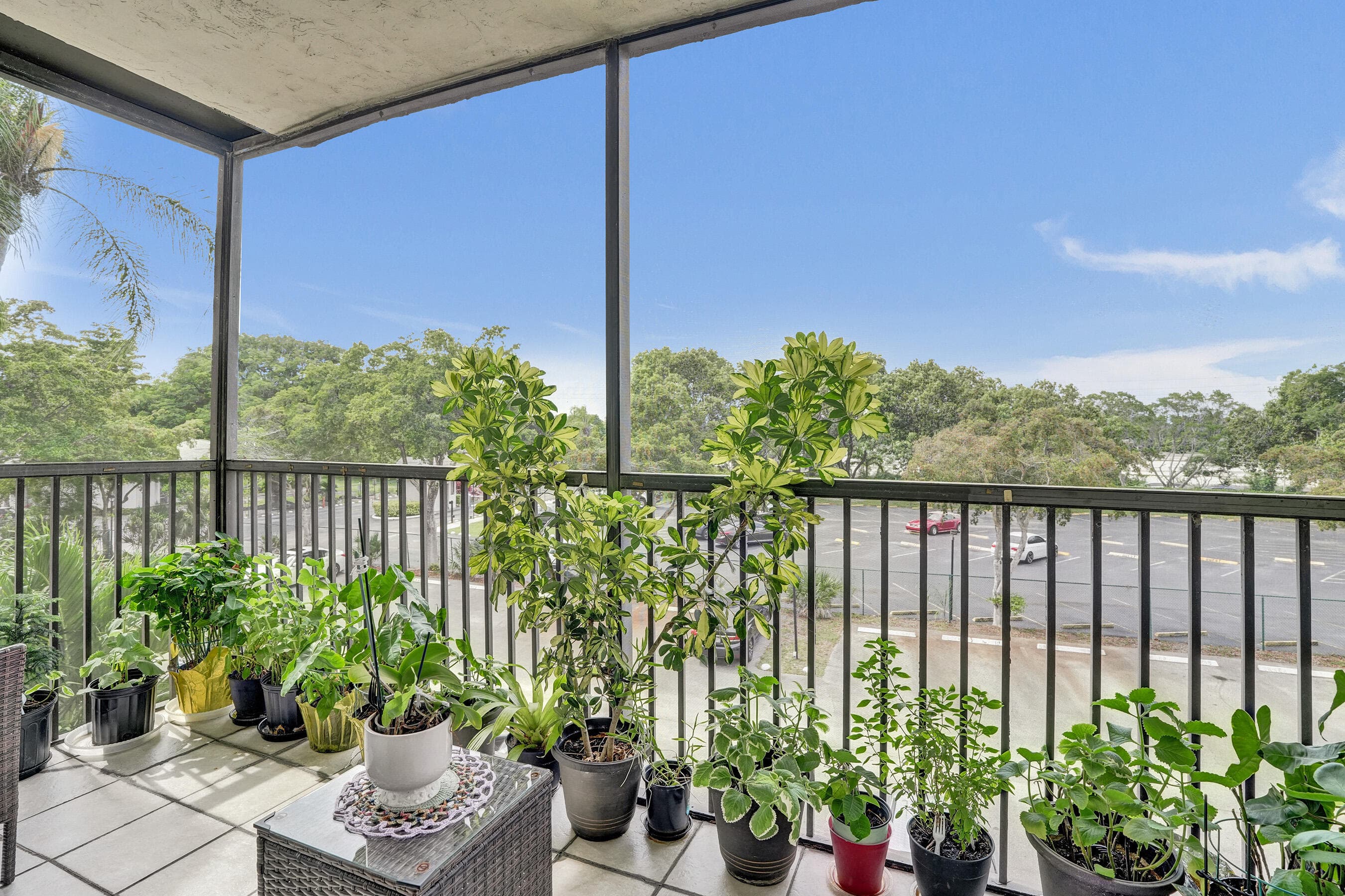 5570 44th #305a Lauderhill FL 33319 — thumbnail 14 of 25
