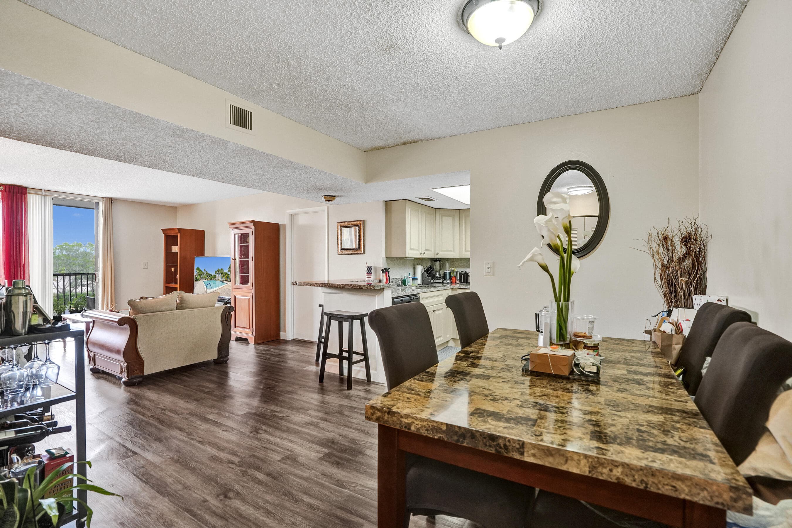 5570 44th #305a Lauderhill FL 33319 — thumbnail 12 of 25