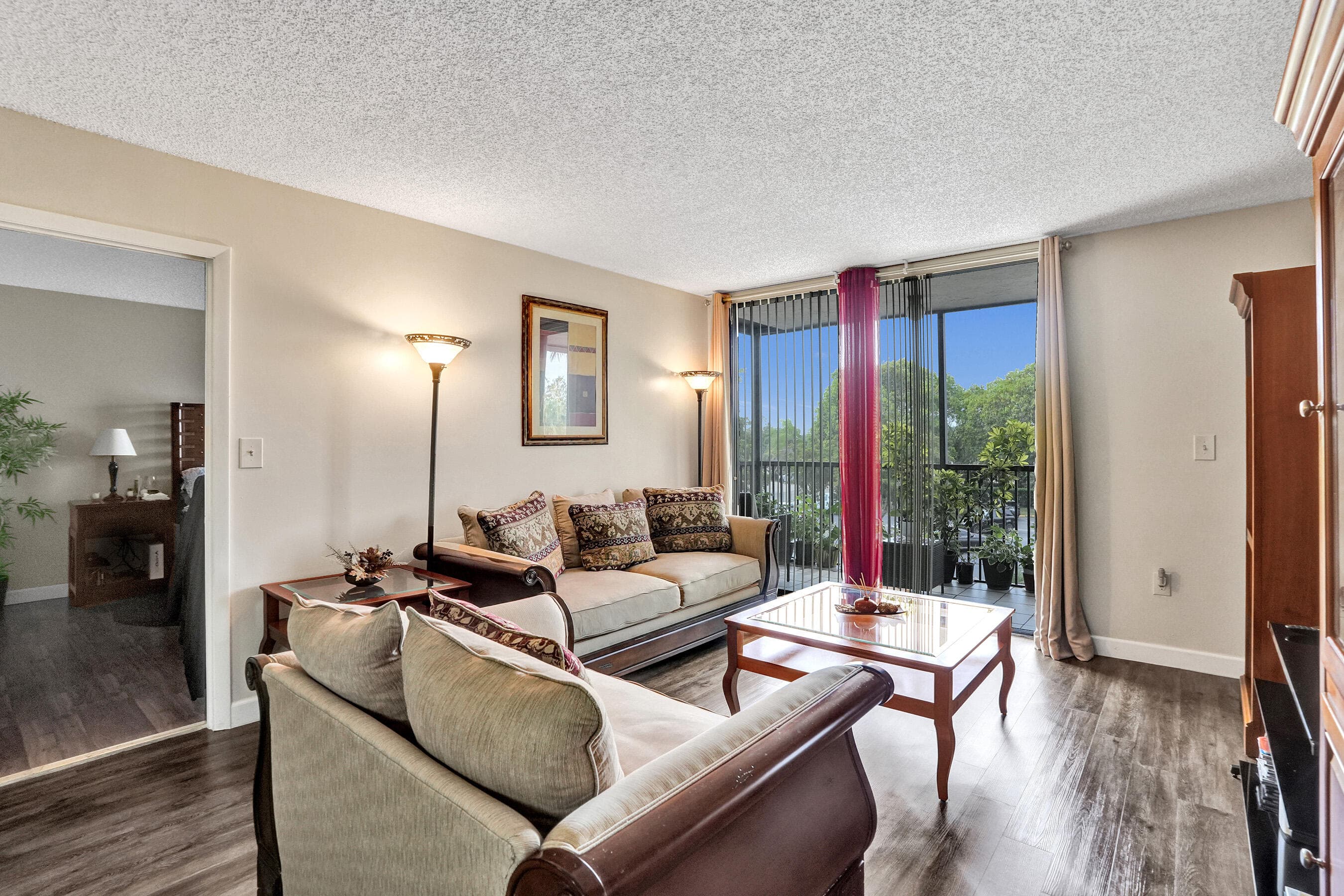 5570 44th #305a Lauderhill FL 33319 — thumbnail 13 of 25