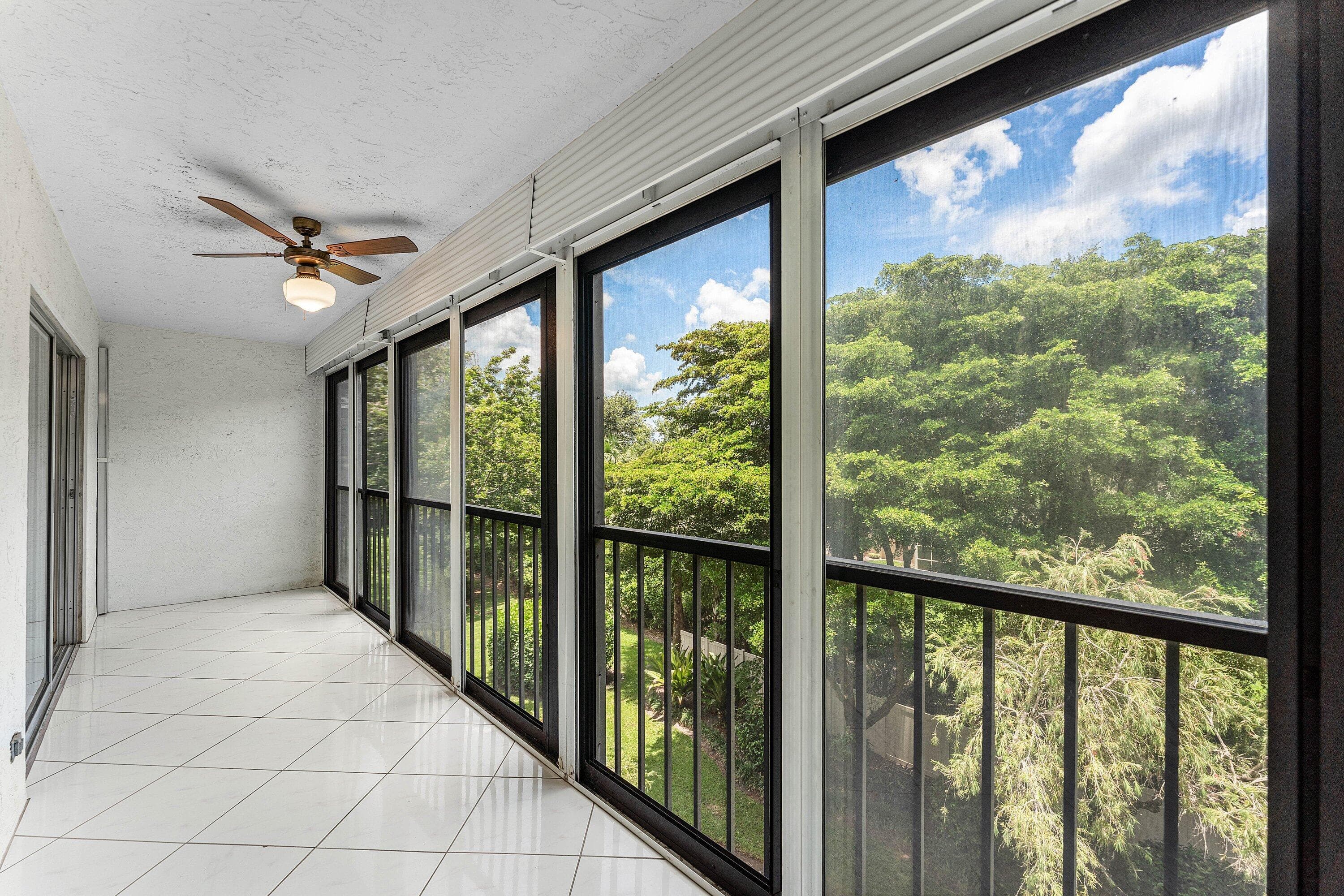 7301 Amberly #402 Delray Beach FL 33446 — thumbnail 5 of 70