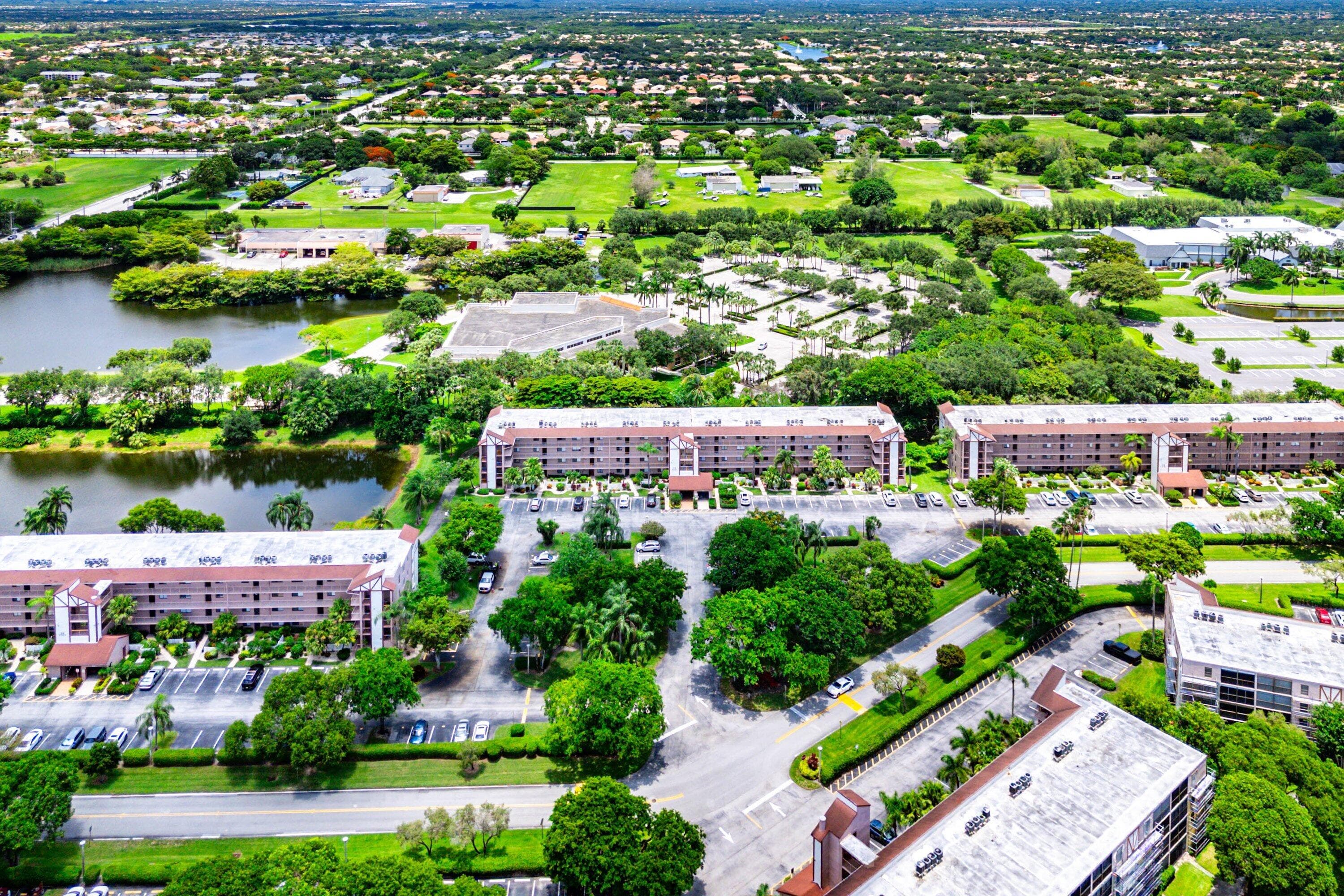 7301 Amberly #402 Delray Beach FL 33446 — thumbnail 68 of 70