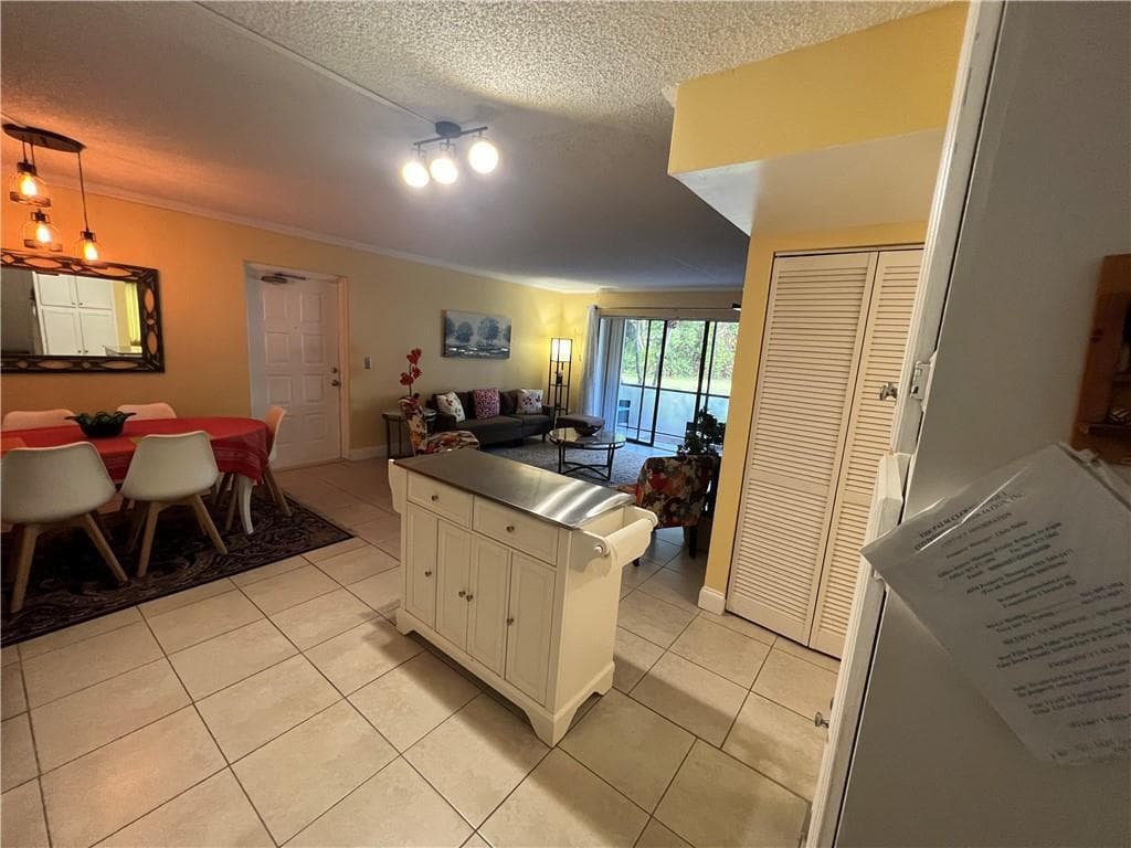 1009 Green Pine #G1 West Palm Beach FL 33409 — thumbnail 11 of 26