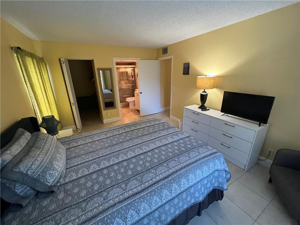 1009 Green Pine #G1 West Palm Beach FL 33409 — thumbnail 18 of 26