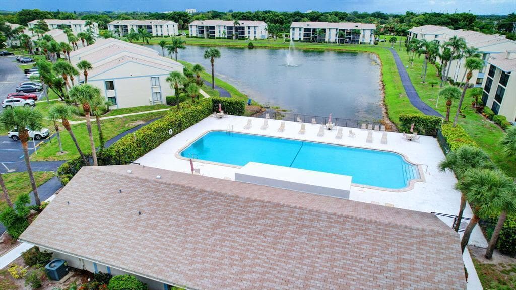 1009 Green Pine #G1 West Palm Beach FL 33409 — thumbnail 25 of 26