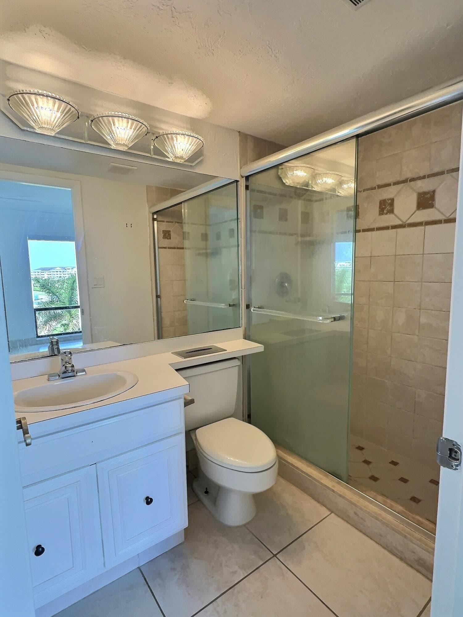 3050 Presidential #407 West Palm Beach FL 33401 — thumbnail 23 of 31