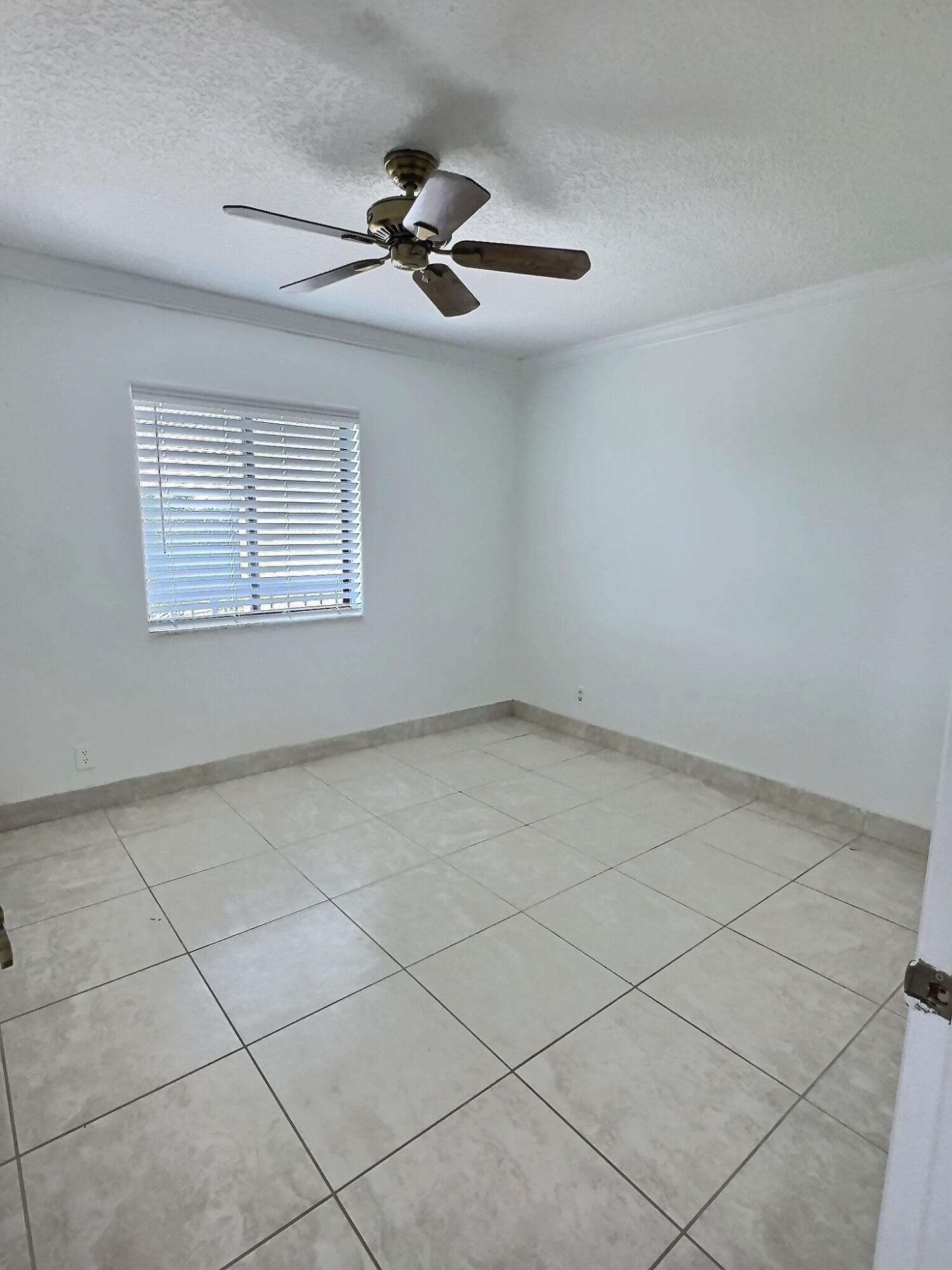 3050 Presidential #407 West Palm Beach FL 33401 — thumbnail 18 of 31