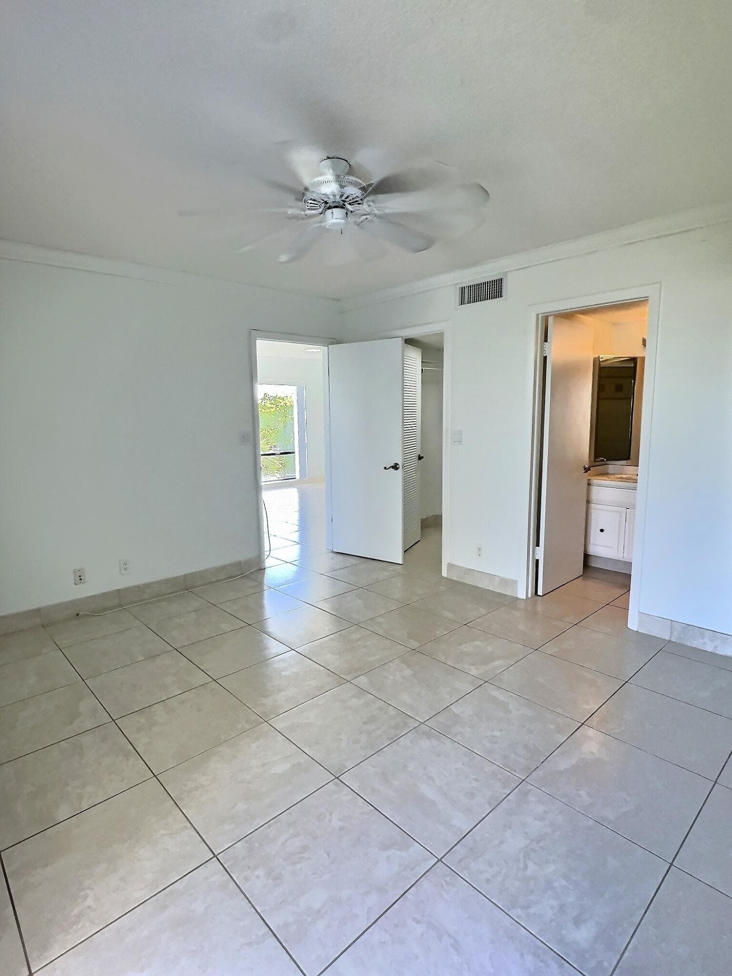 3050 Presidential #407 West Palm Beach FL 33401 — thumbnail 21 of 31