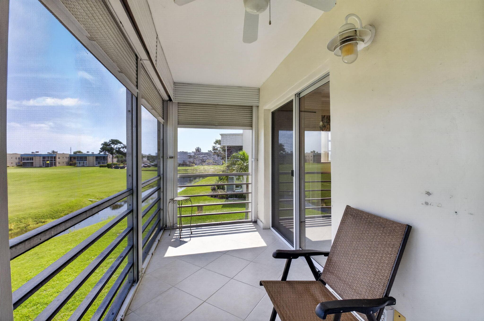 323 Capri G #323 Delray Beach FL 33484 — thumbnail 20 of 39