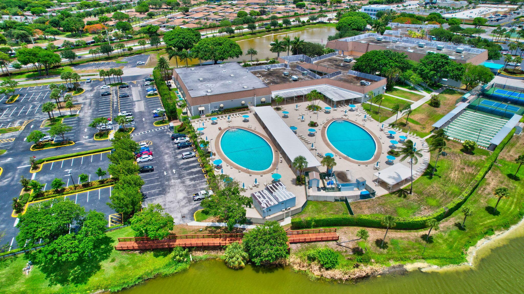 323 Capri G #323 Delray Beach FL 33484 — thumbnail 33 of 39