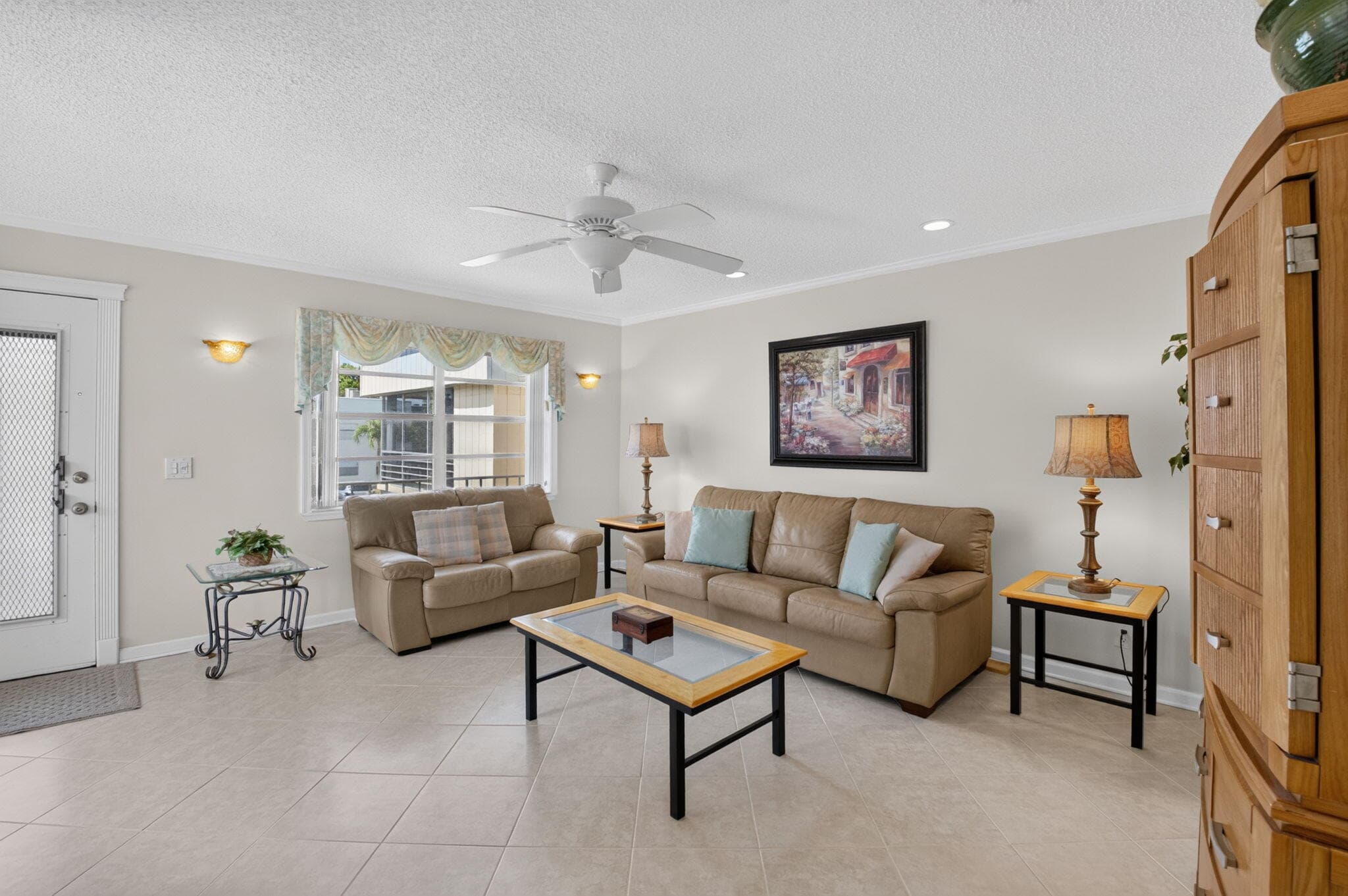 323 Capri G #323 Delray Beach FL 33484 — thumbnail 7 of 39