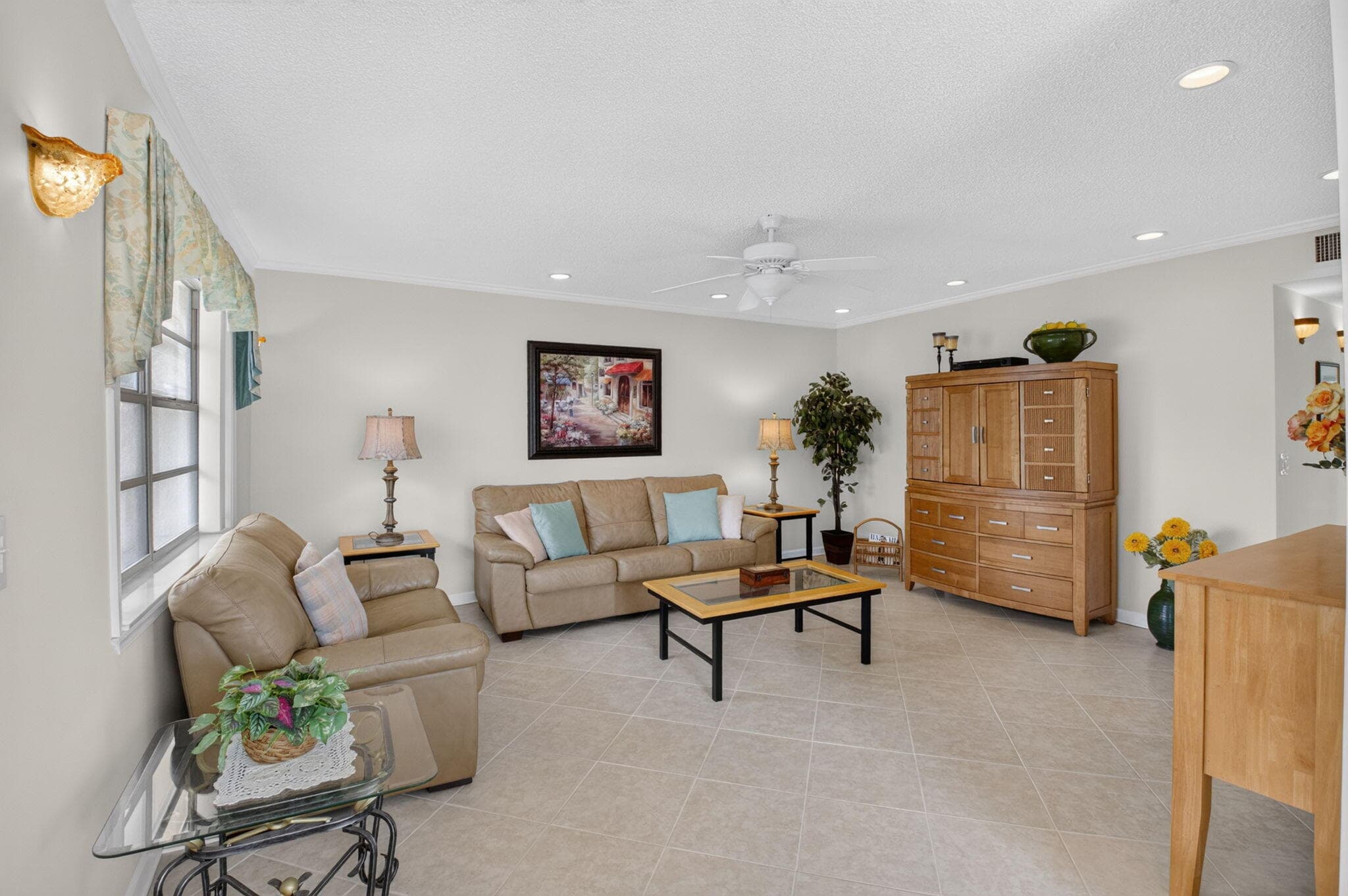 323 Capri G #323 Delray Beach FL 33484 — photo 1