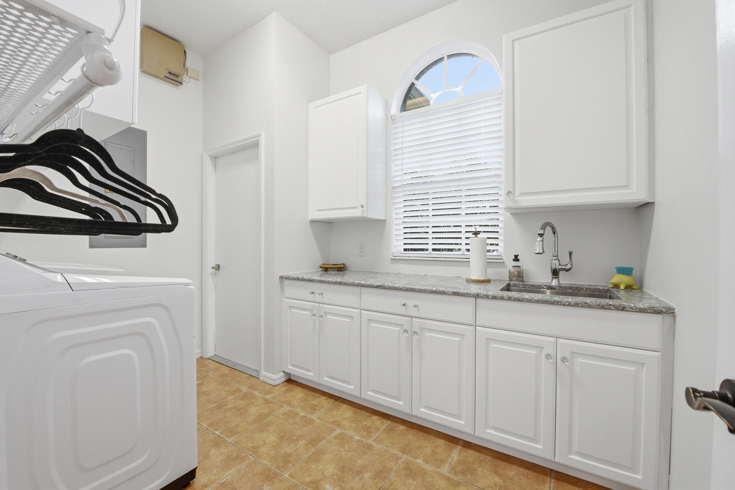 2598 Hamden Port St. Lucie FL 34952 — thumbnail 28 of 52