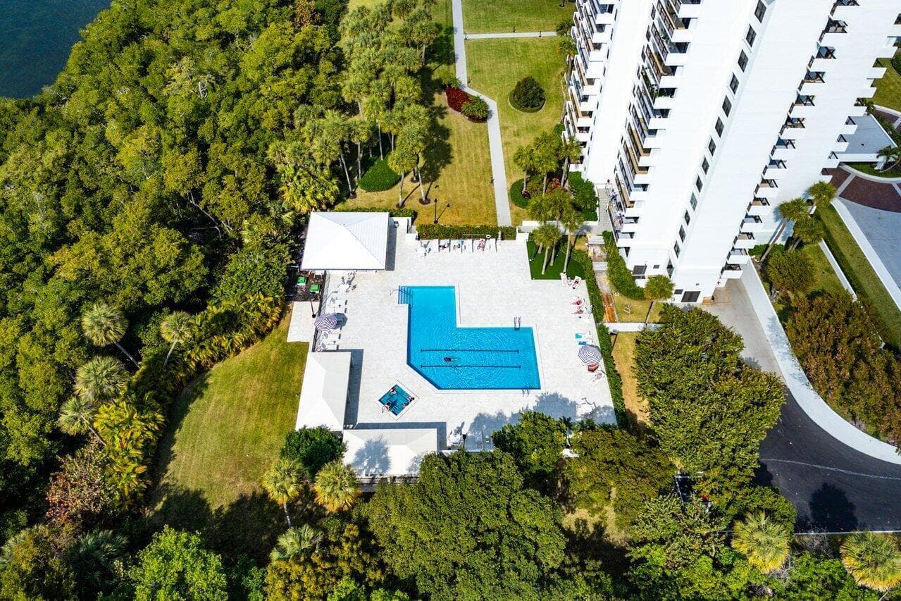 2003 Ocean #902 Boca Raton FL 33431 — thumbnail 41 of 46