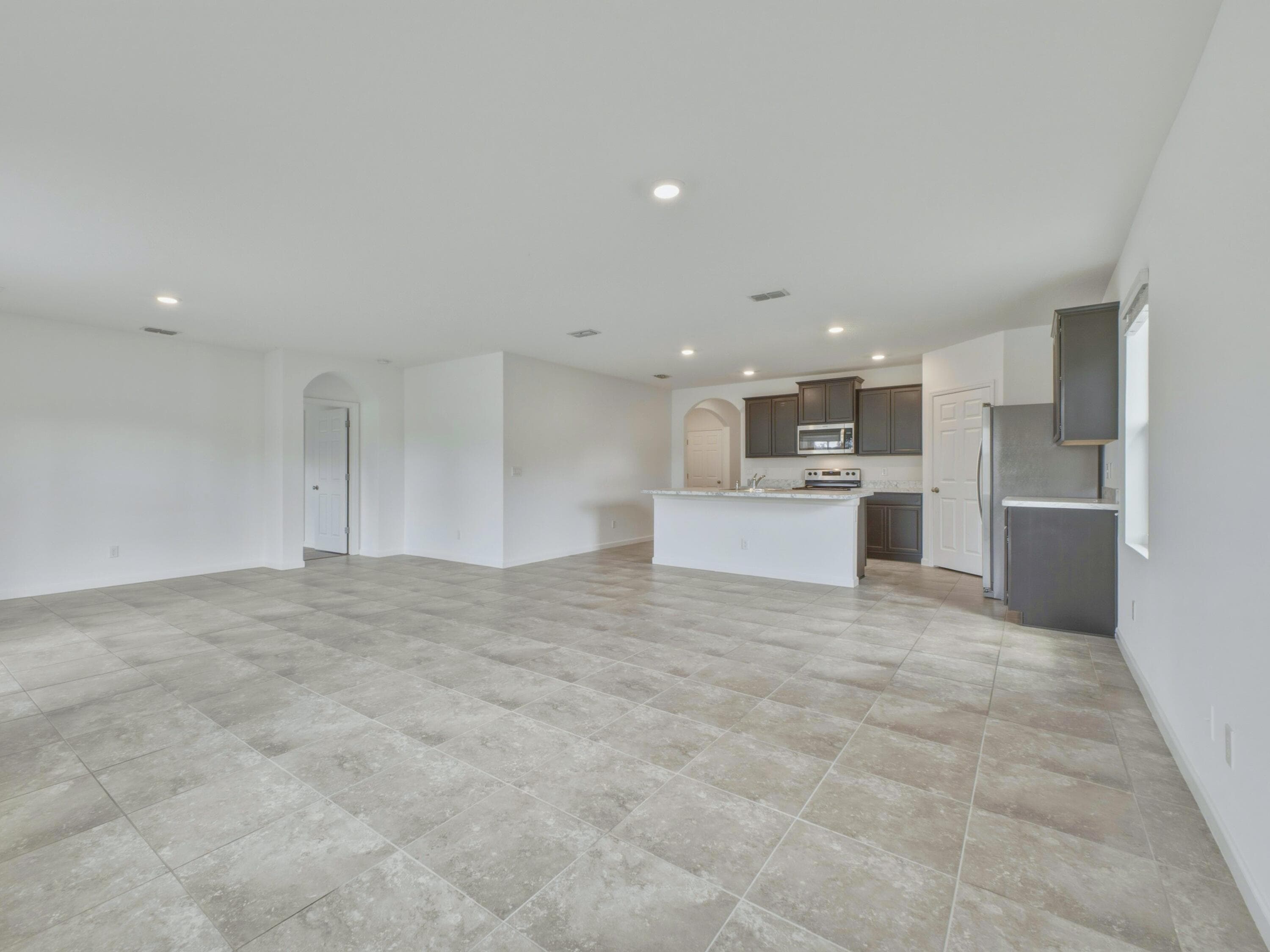 718 Crean Port St. Lucie FL 34953 — thumbnail 11 of 44