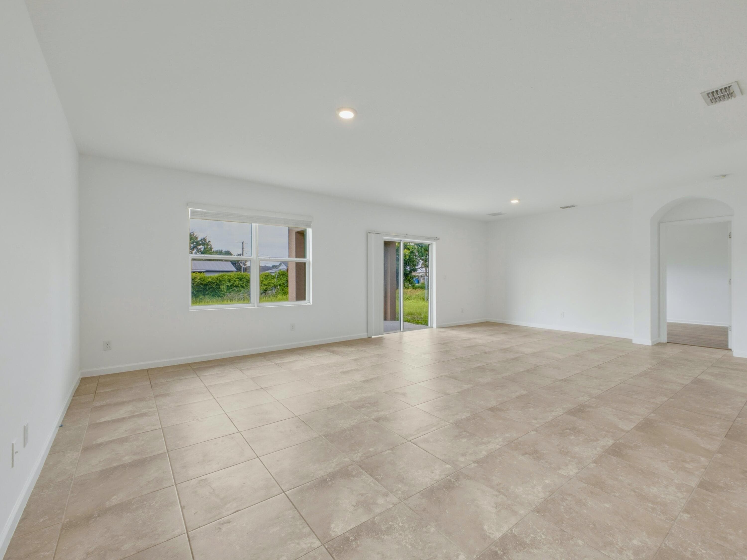 718 Crean Port St. Lucie FL 34953 — thumbnail 14 of 44