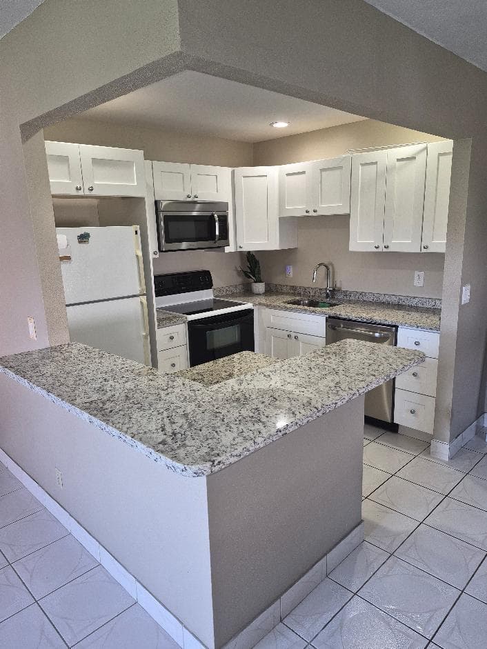 318 Seville #318 Delray Beach FL 33446 — thumbnail 5 of 19