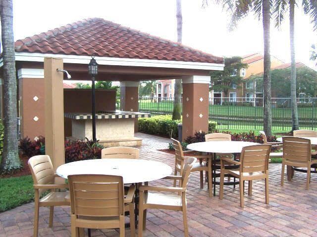 7896 Sonoma Springs #101 Lake Worth FL 33463 — thumbnail 16 of 18