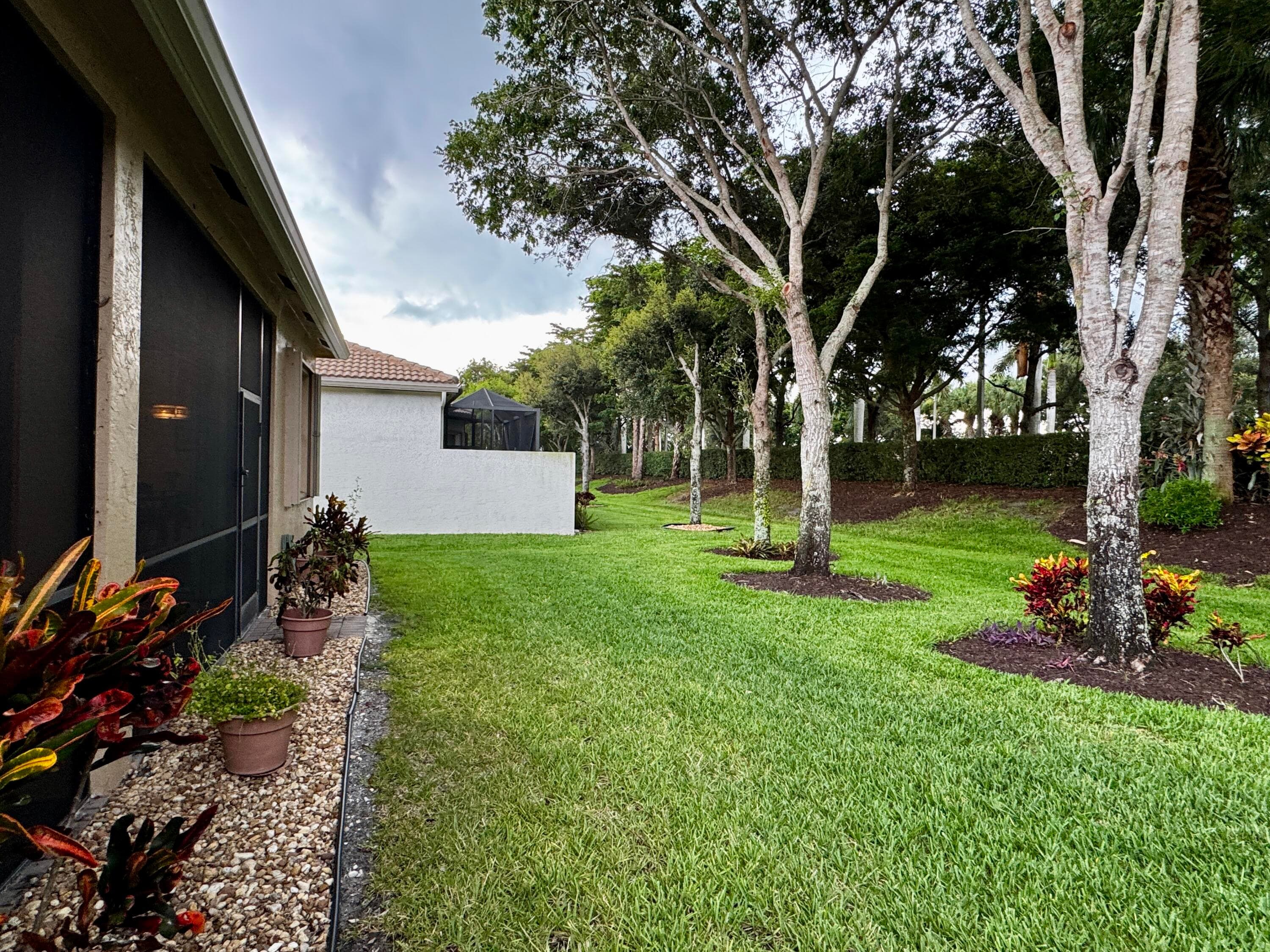 9385 Ivory Isle Boynton Beach FL 33473 — thumbnail 19 of 51