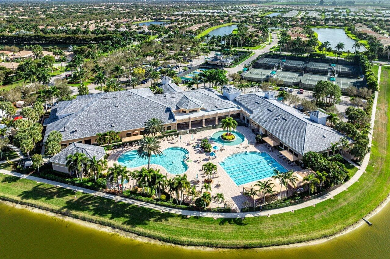 9385 Ivory Isle Boynton Beach FL 33473 — thumbnail 28 of 51