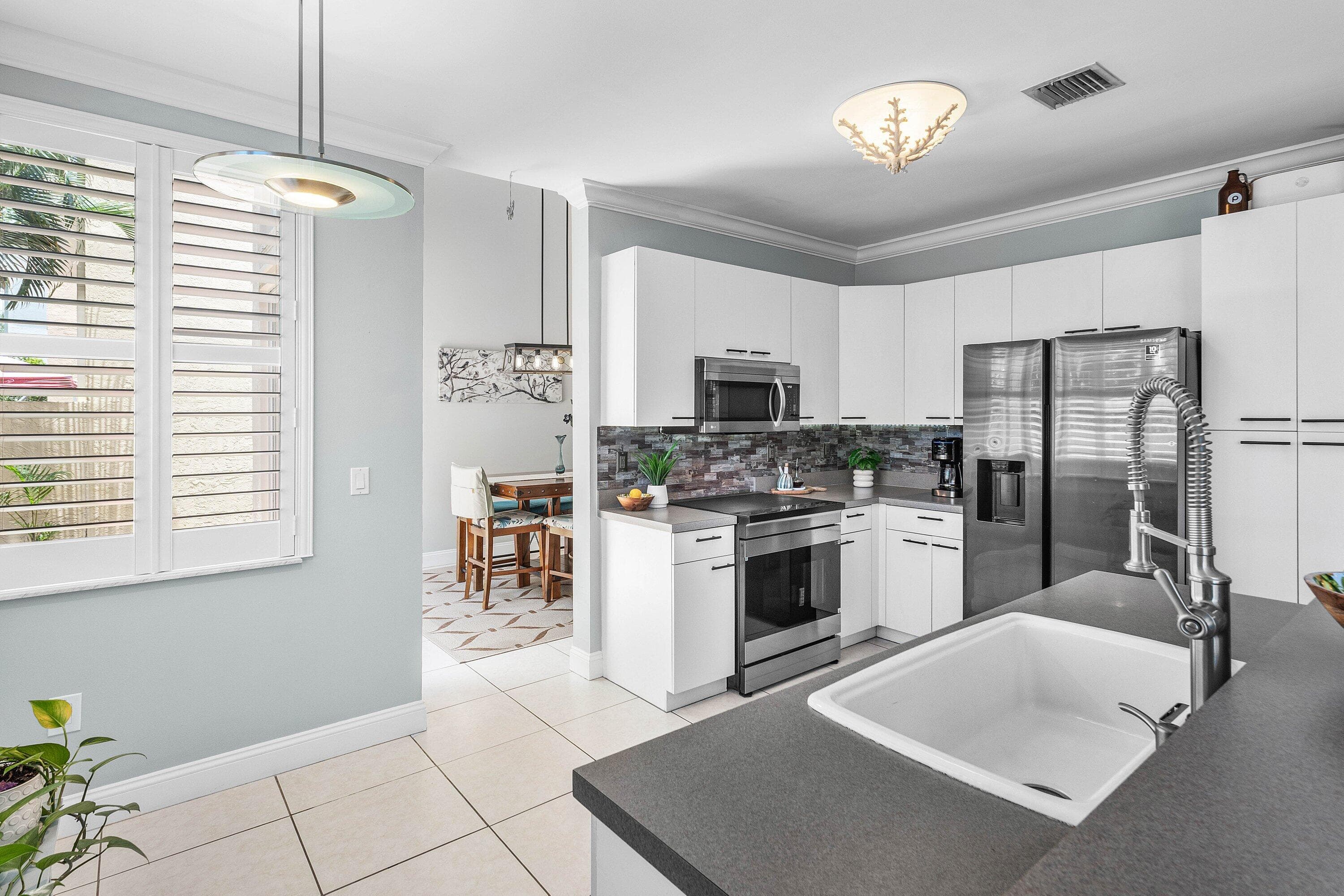7819 Oak Grove Lake Worth FL 33467 — thumbnail 9 of 45