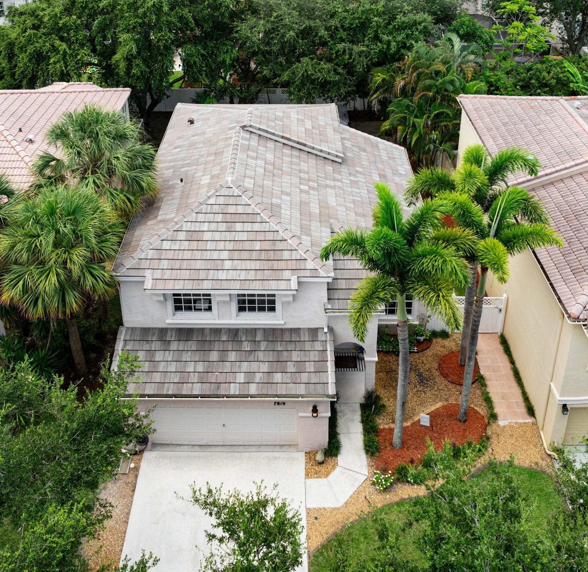 7819 Oak Grove Lake Worth FL 33467 — photo 1