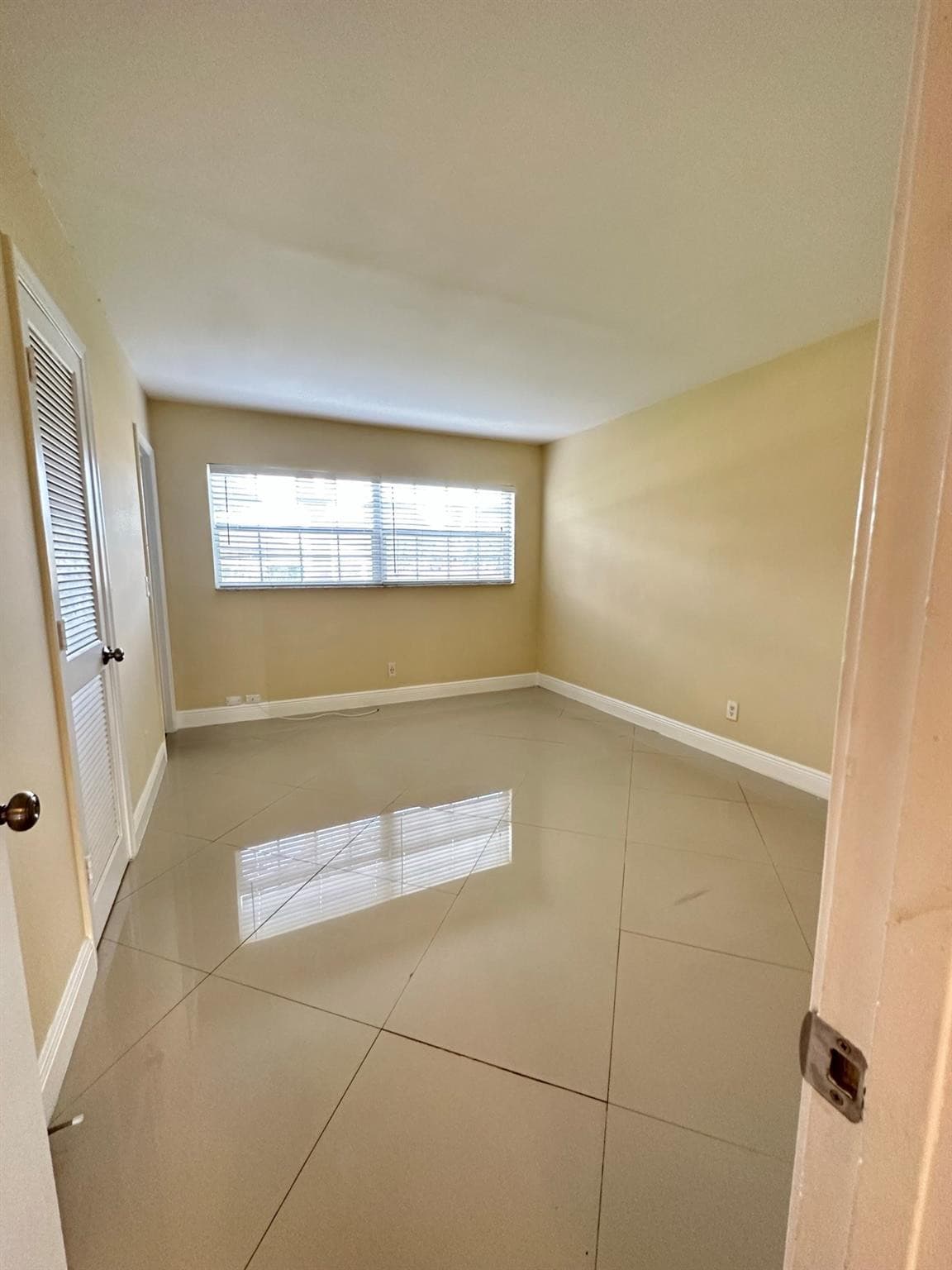 3001 4th #152 Pompano Beach FL 33064 — thumbnail 18 of 37