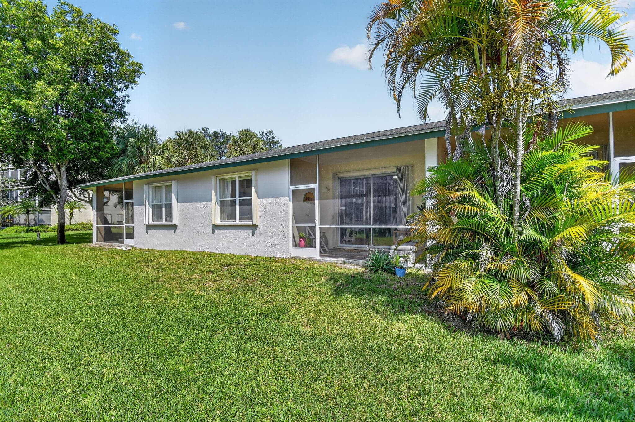 3162 Via Poinciana #6 Lake Worth FL 33467 — thumbnail 42 of 47