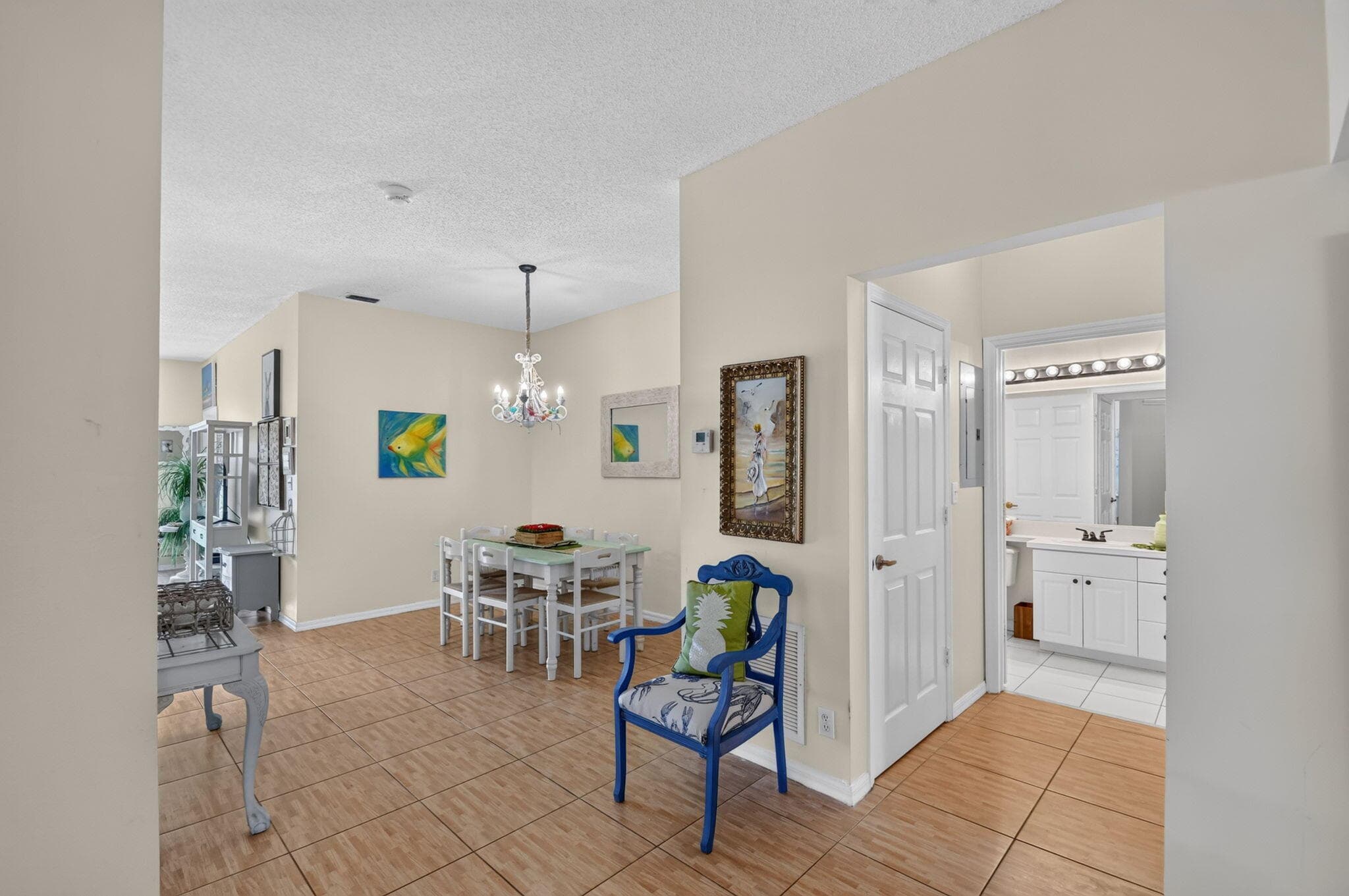 3162 Via Poinciana #6 Lake Worth FL 33467 — thumbnail 7 of 47
