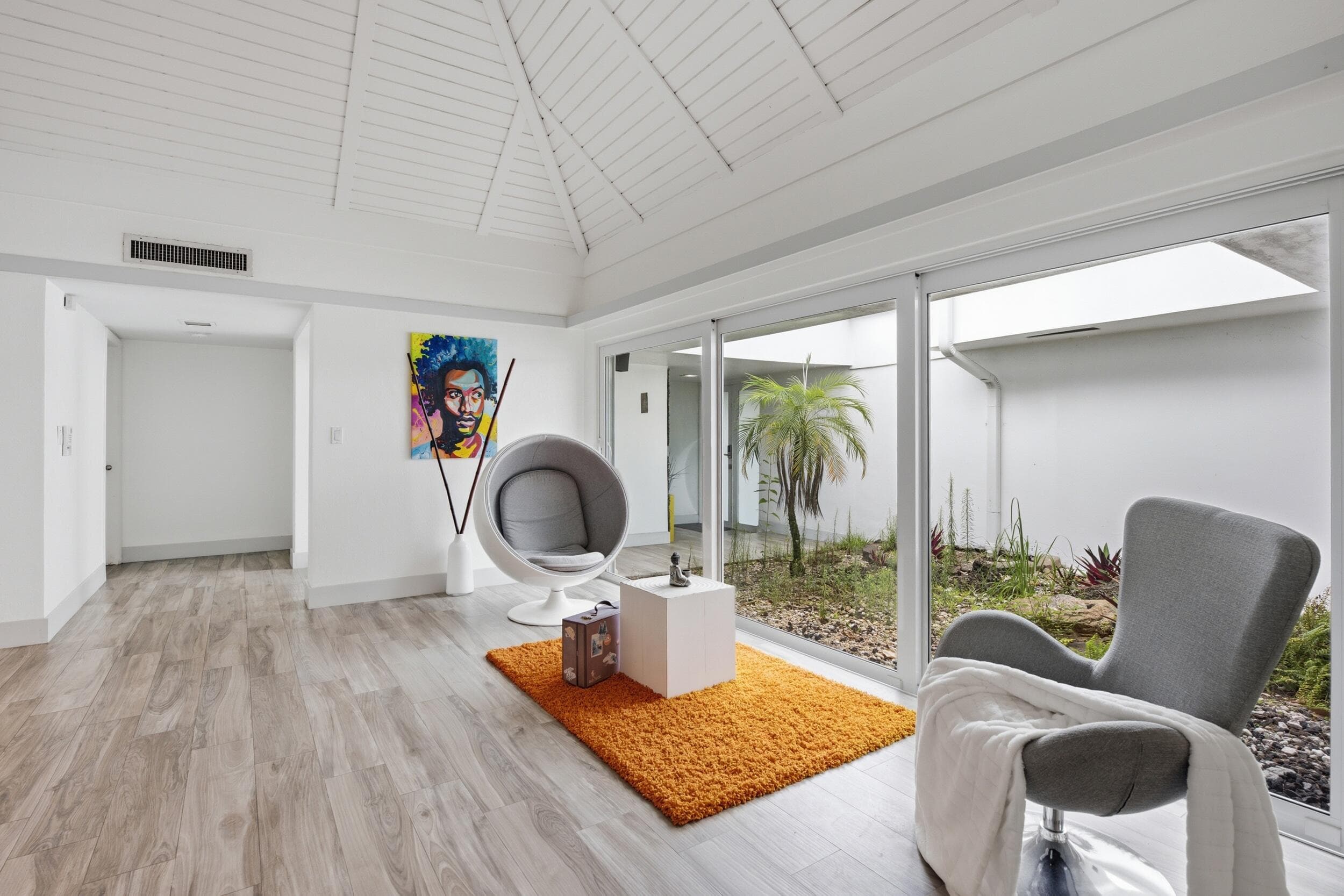 4400 Queen Palm Tamarac FL 33319 — thumbnail 11 of 50