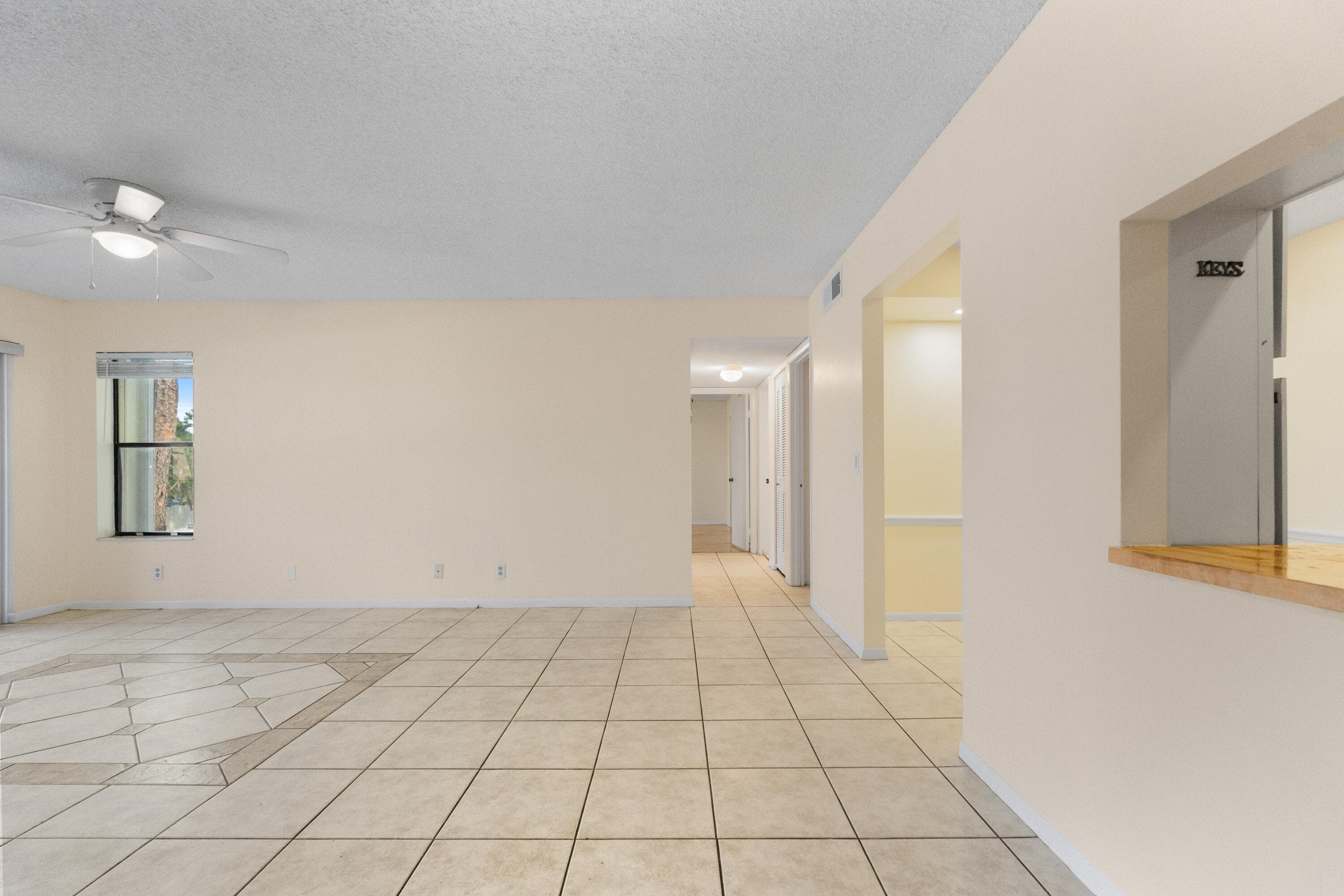 706 Sunny Pine #E2 Greenacres FL 33415 — thumbnail 8 of 43