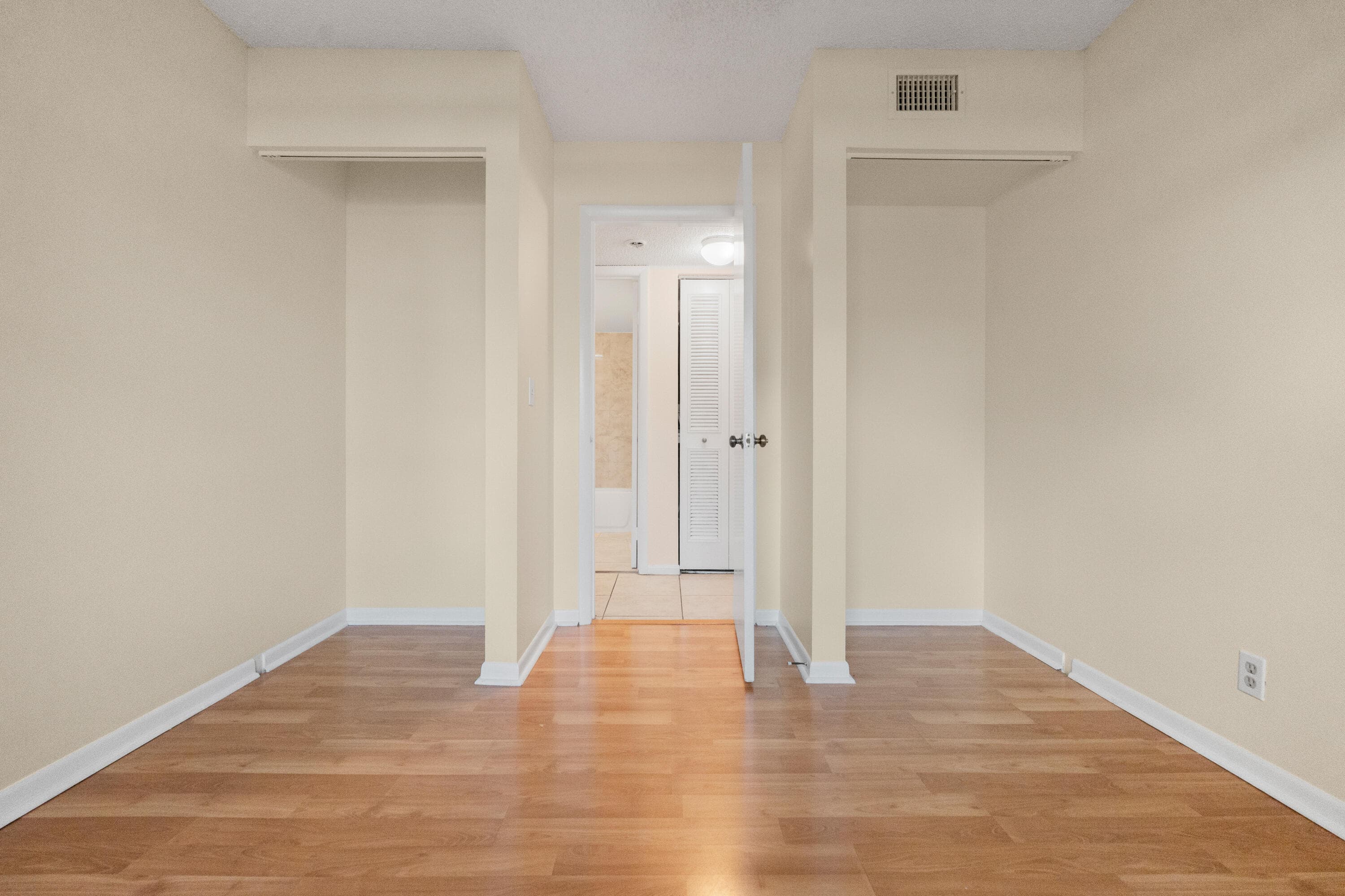 706 Sunny Pine #E2 Greenacres FL 33415 — thumbnail 32 of 43