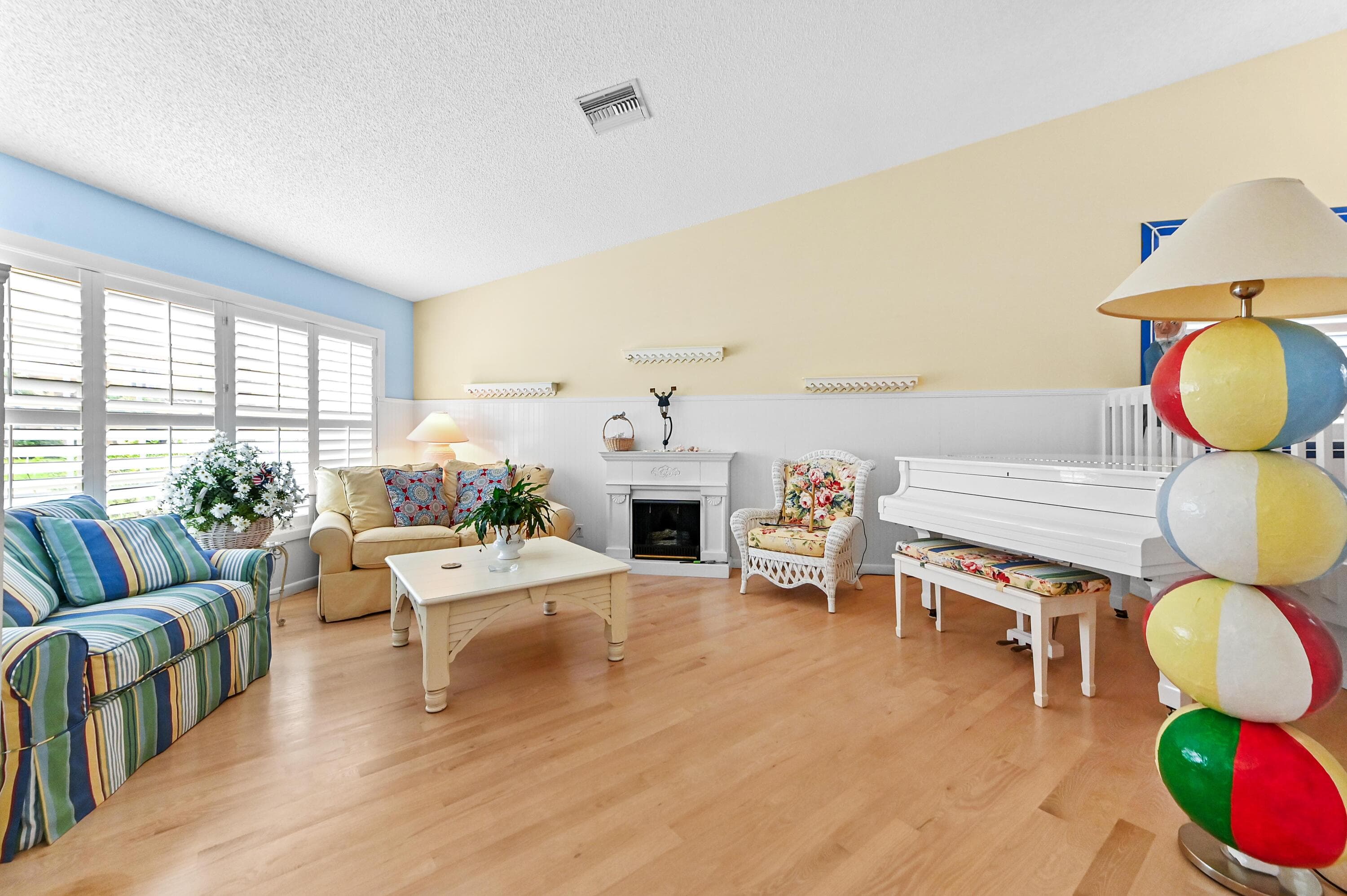 7461 Anadale Lake Worth FL 33467 — thumbnail 8 of 40