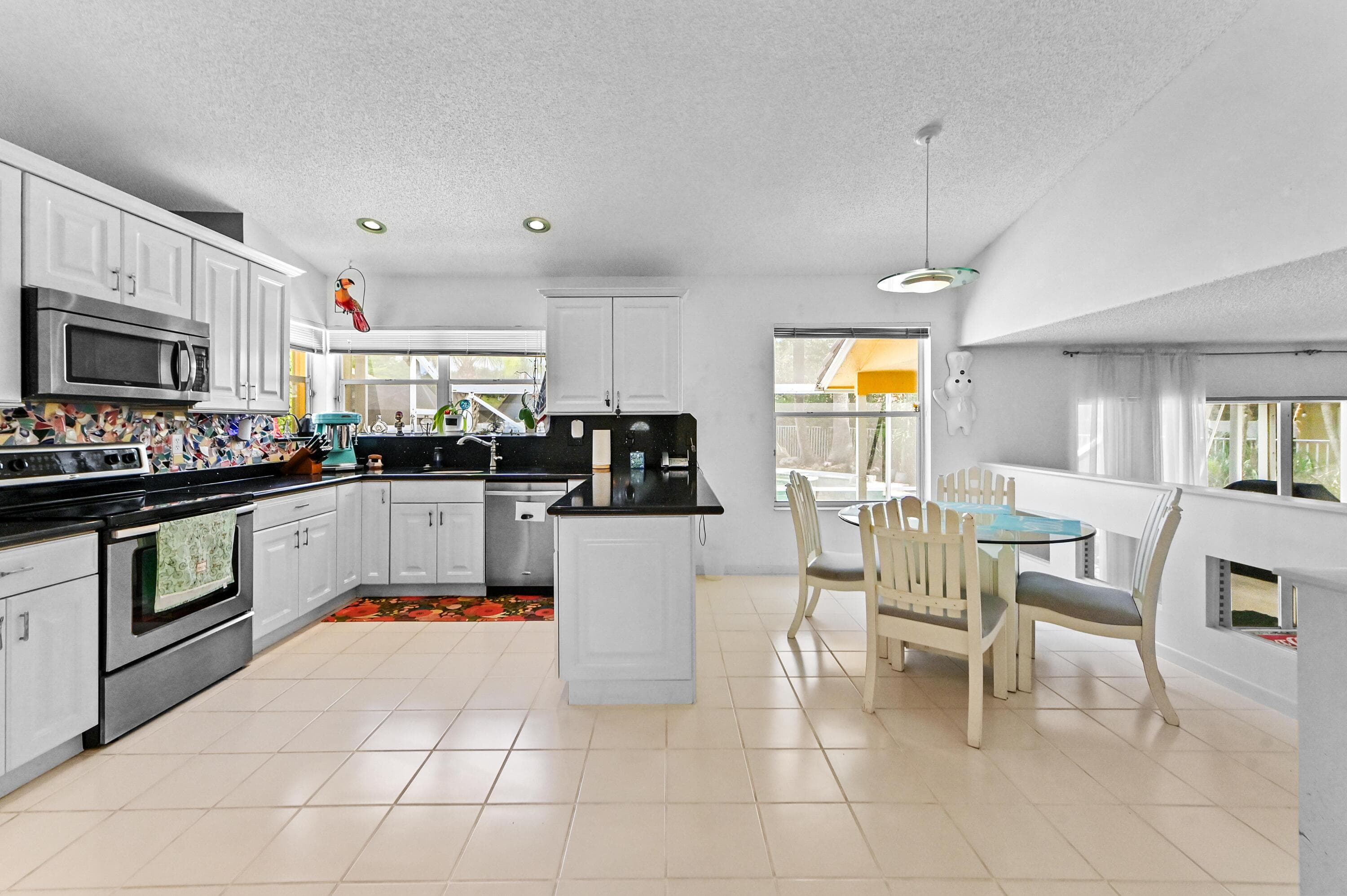 7461 Anadale Lake Worth FL 33467 — thumbnail 13 of 40