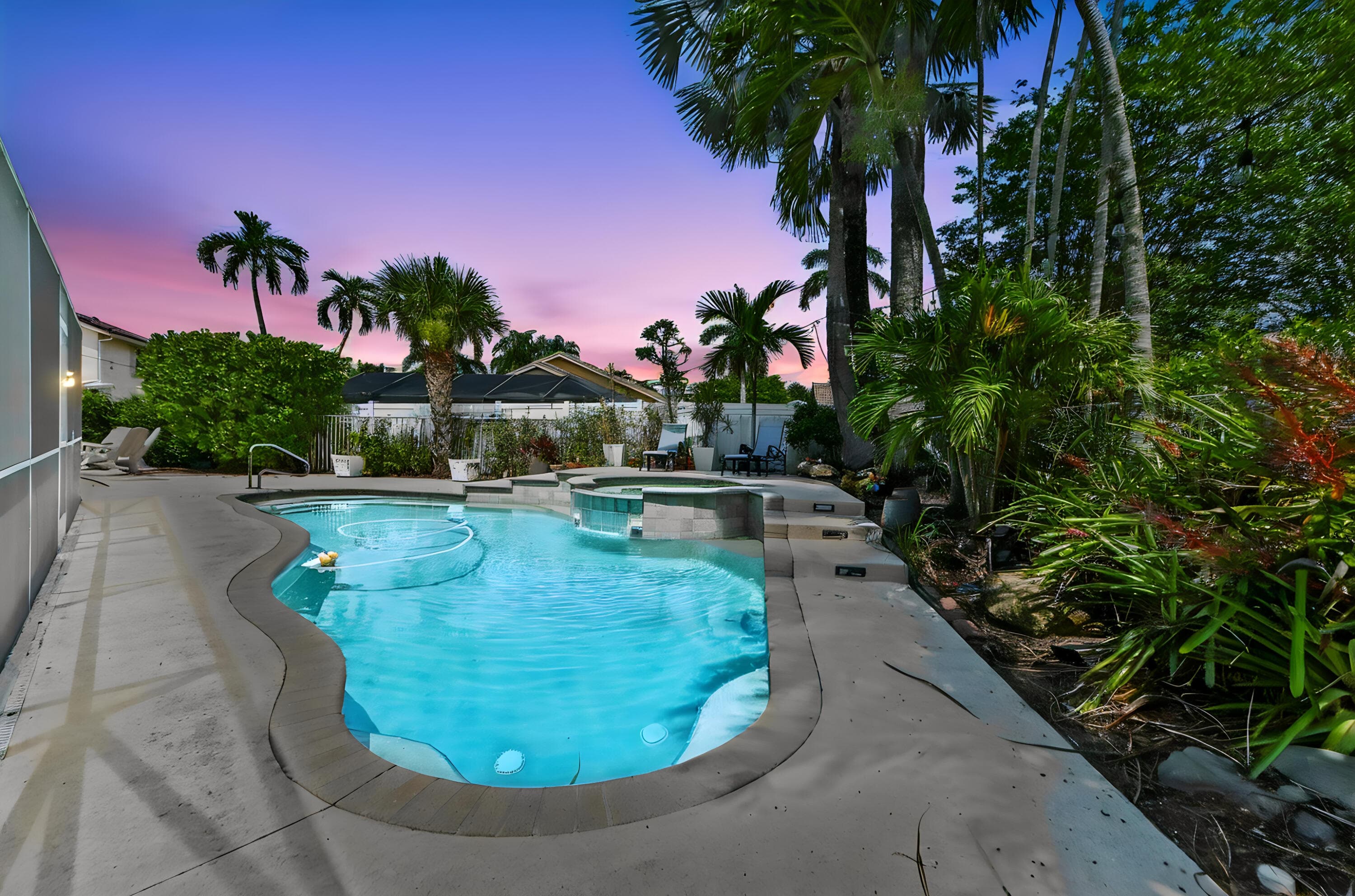 7461 Anadale Lake Worth FL 33467 — thumbnail 6 of 40