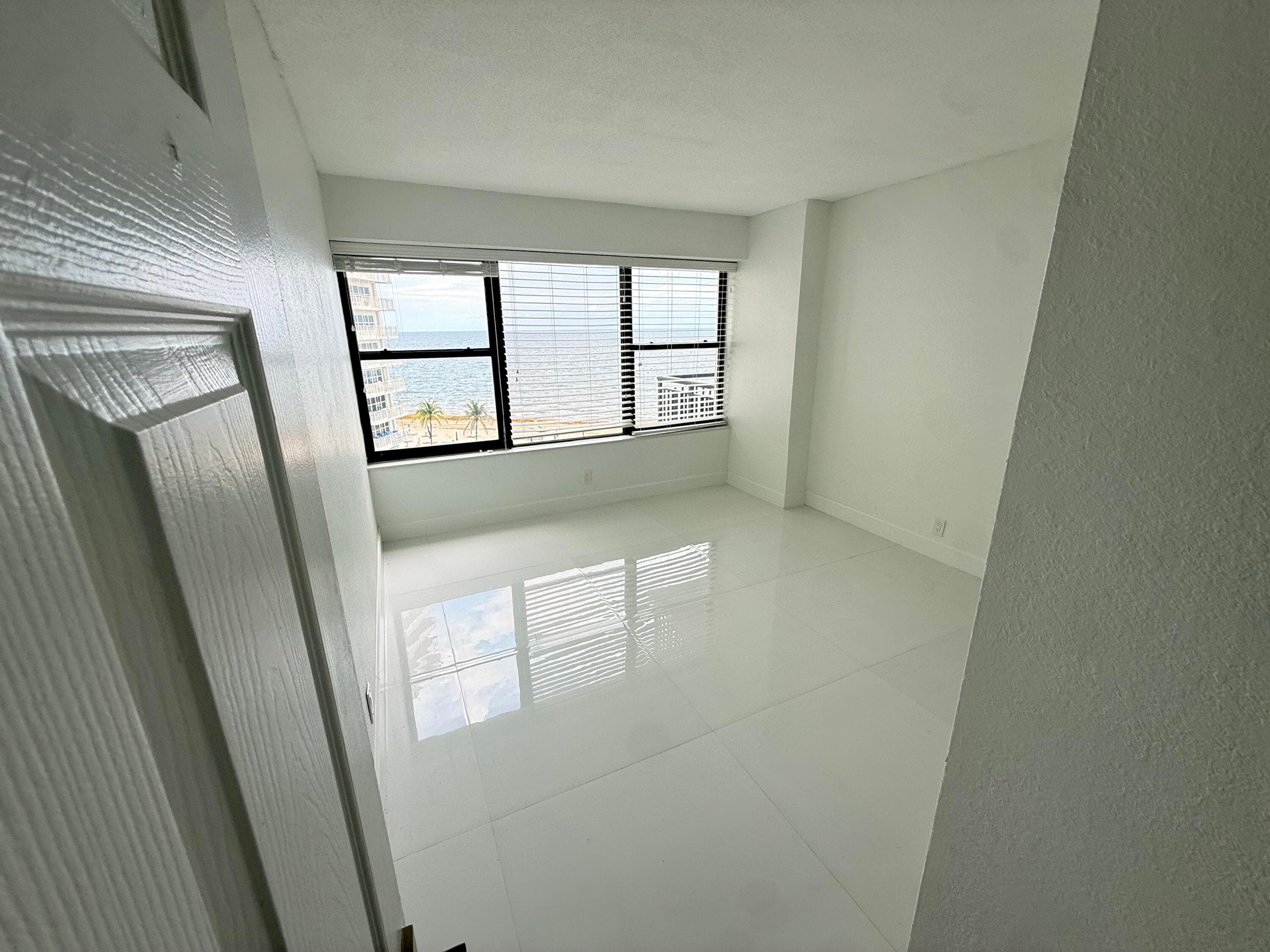 3800 Galt Ocean #601 Fort Lauderdale FL 33308 — thumbnail 24 of 45