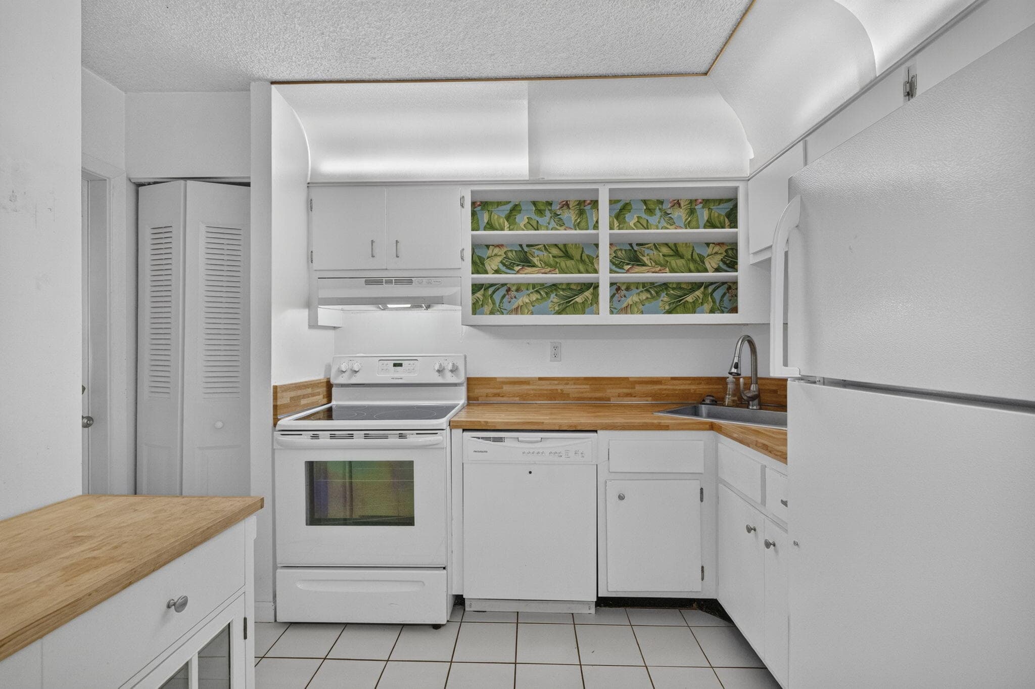 4501 21st #208 Fort Lauderdale FL 33308 — thumbnail 9 of 30