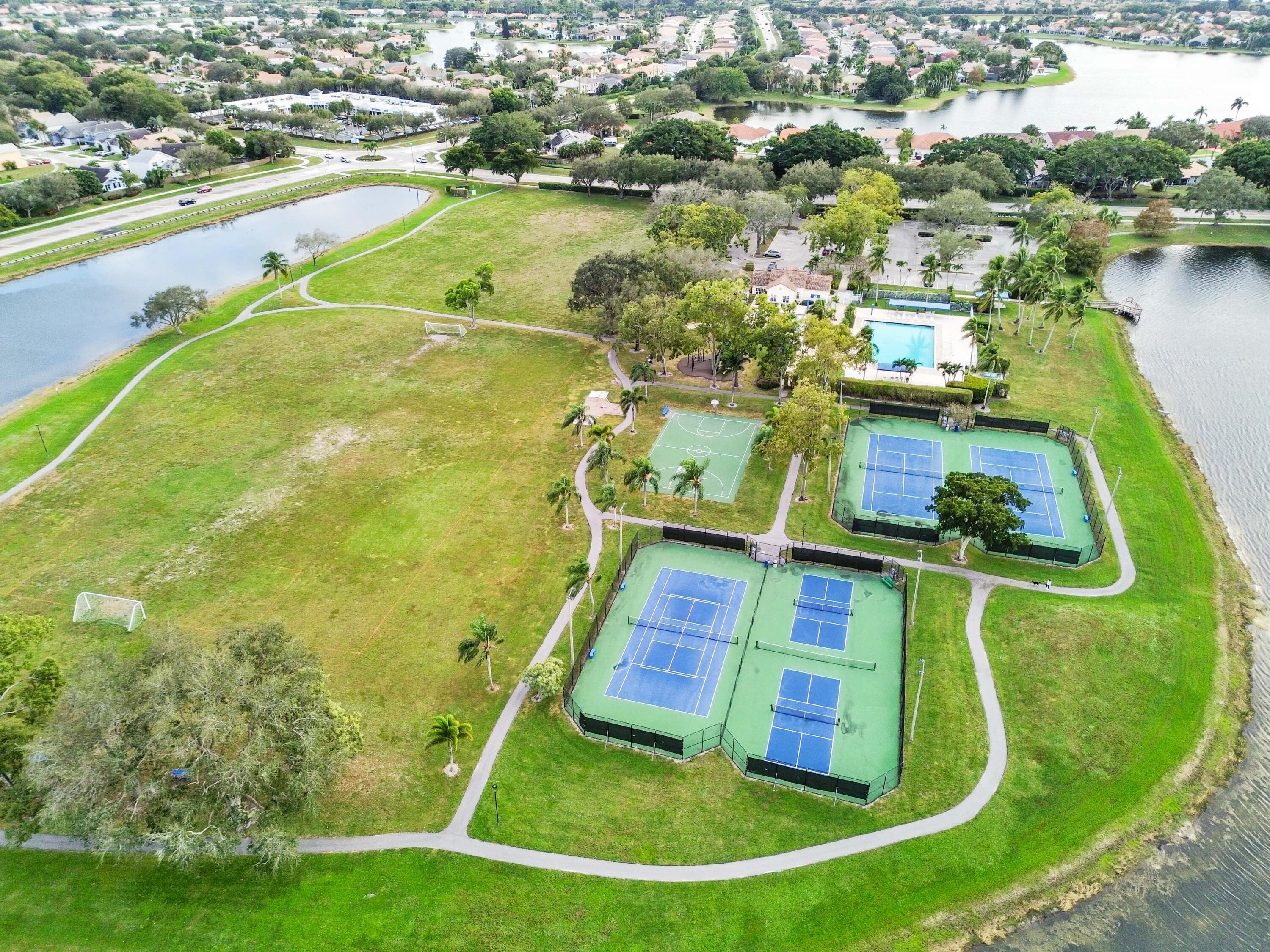 7461 Anadale Lake Worth FL 33467 — thumbnail 38 of 40