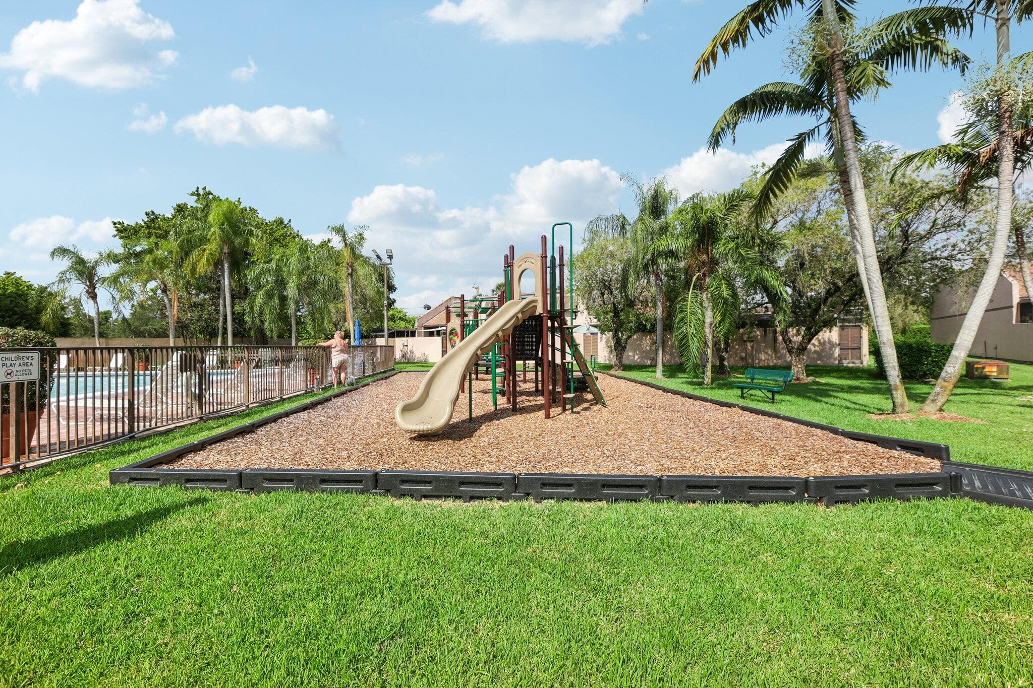 1330 123rd Pembroke Pines FL 33026 — thumbnail 49 of 51