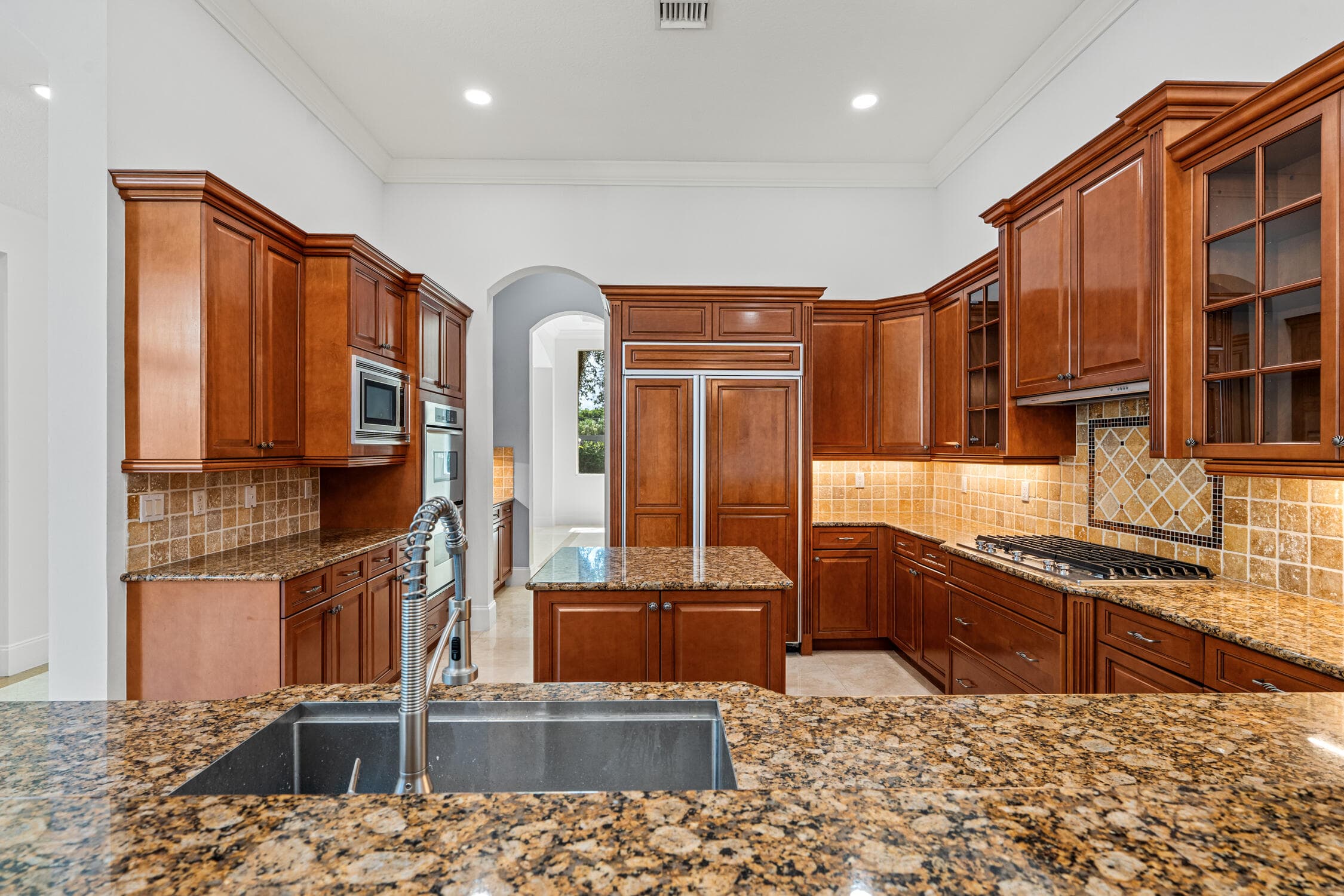 17550 Circle Pond Boca Raton FL 33496 — thumbnail 20 of 76